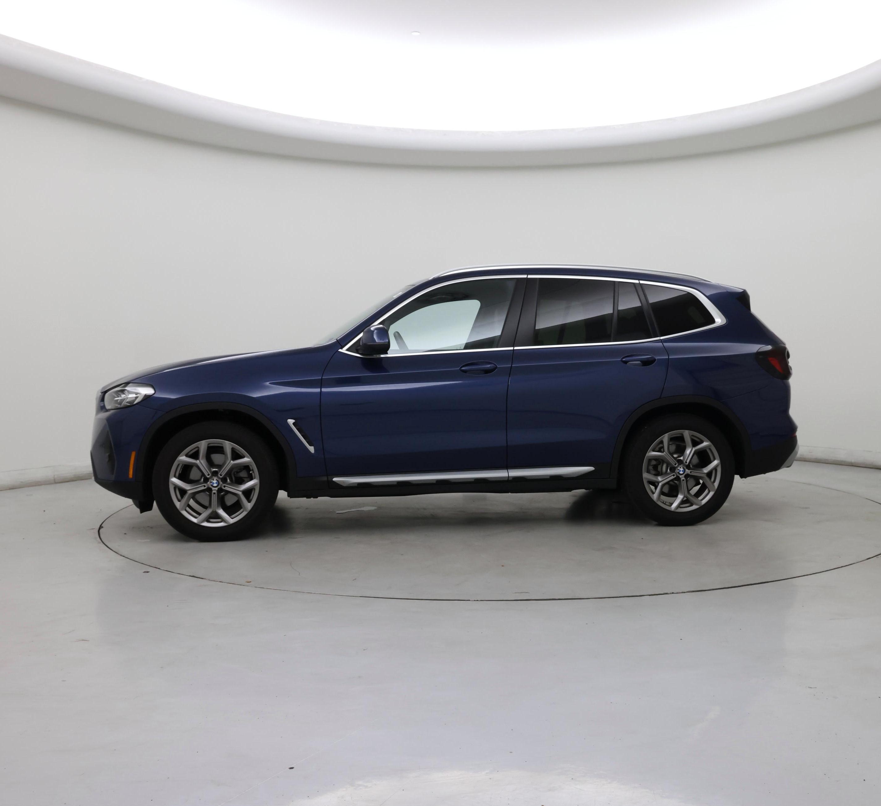 Thumbnail: 2023 BMW X3 - 3