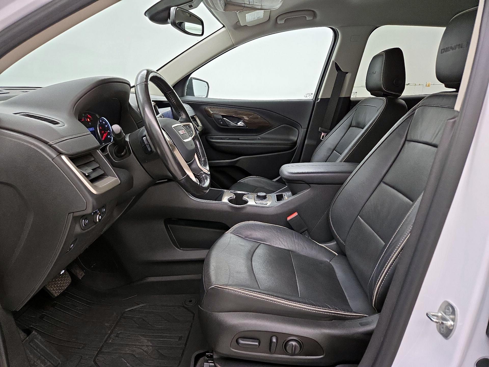 Thumbnail: 2020 GMC Terrain - 11