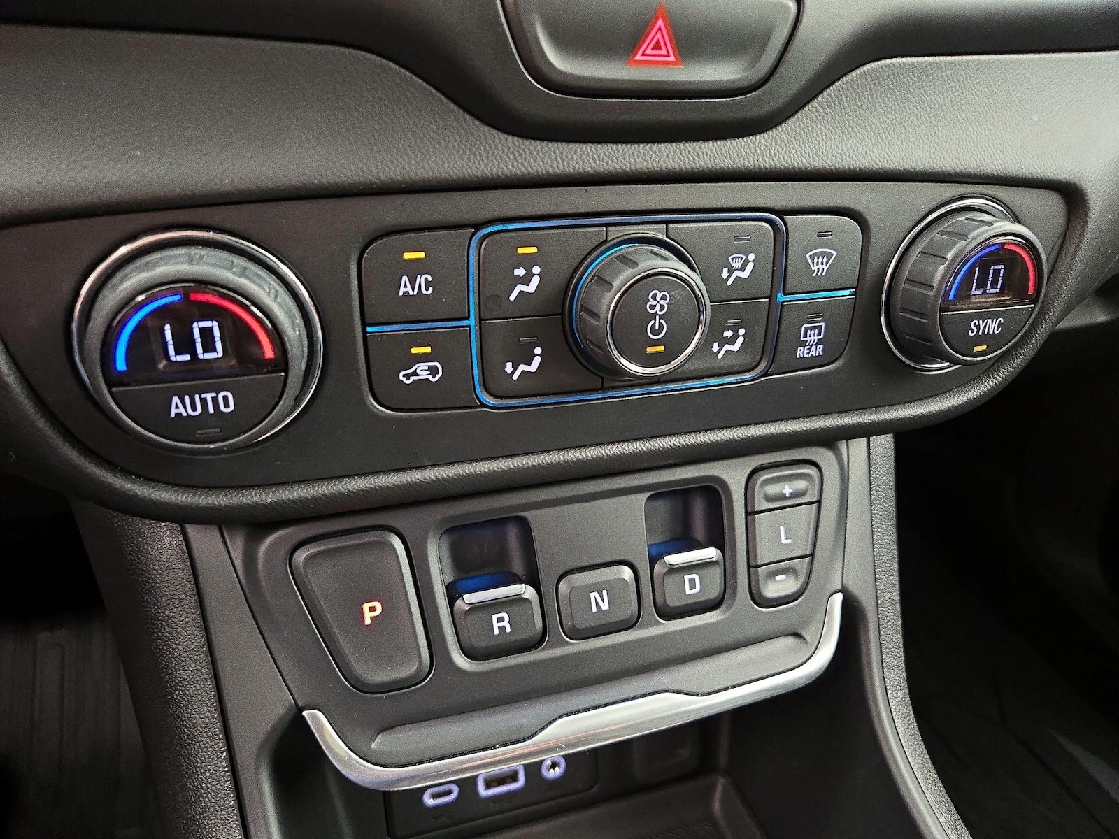 Photo 18