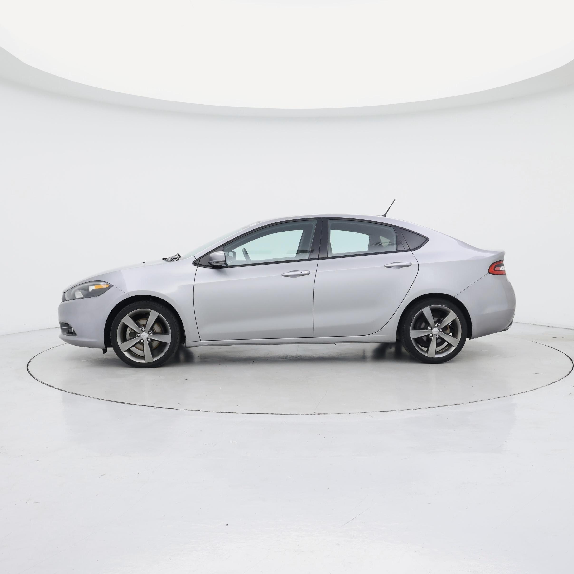 Thumbnail: 2015 Dodge Dart - 3