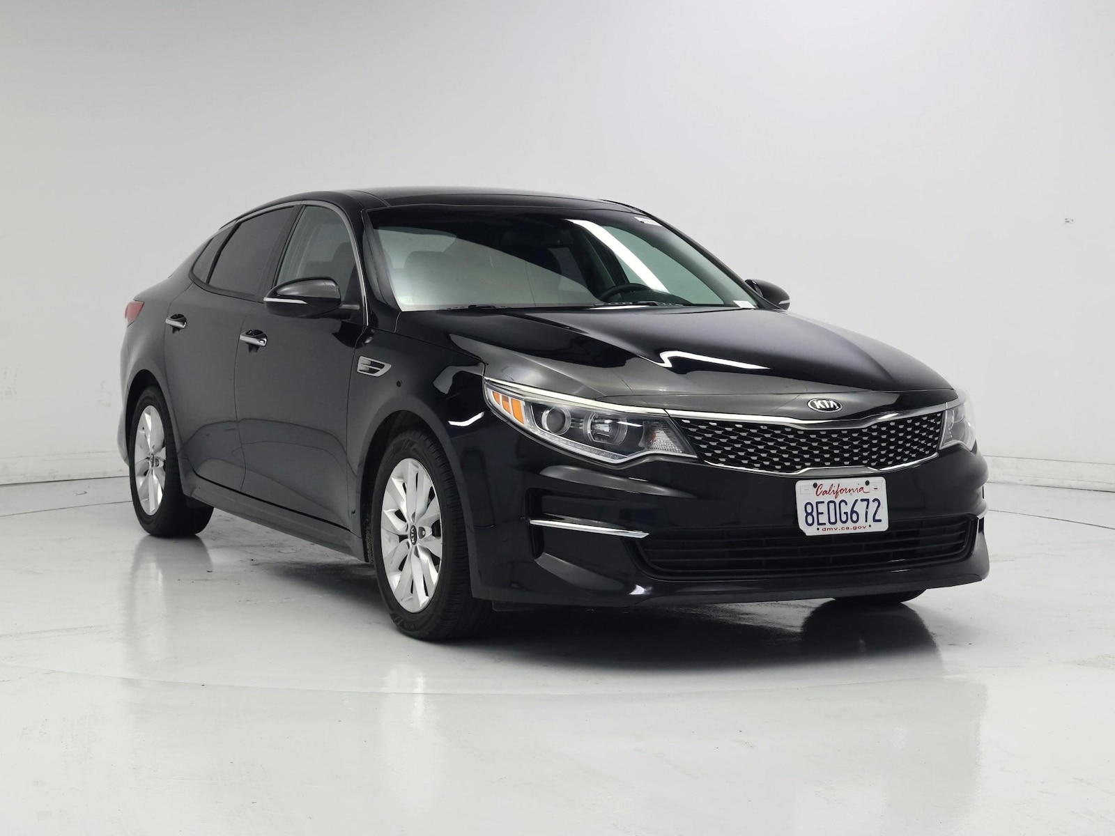 2018 Kia Optima EX - Photo 2