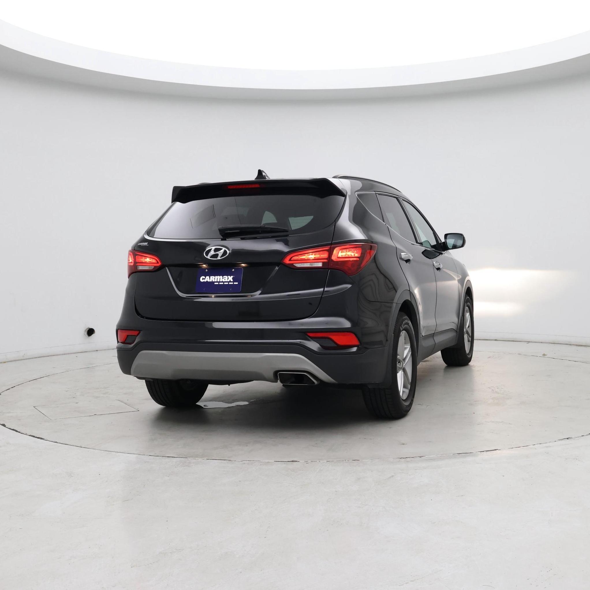 Thumbnail: 2018 Hyundai Santa Fe - 2