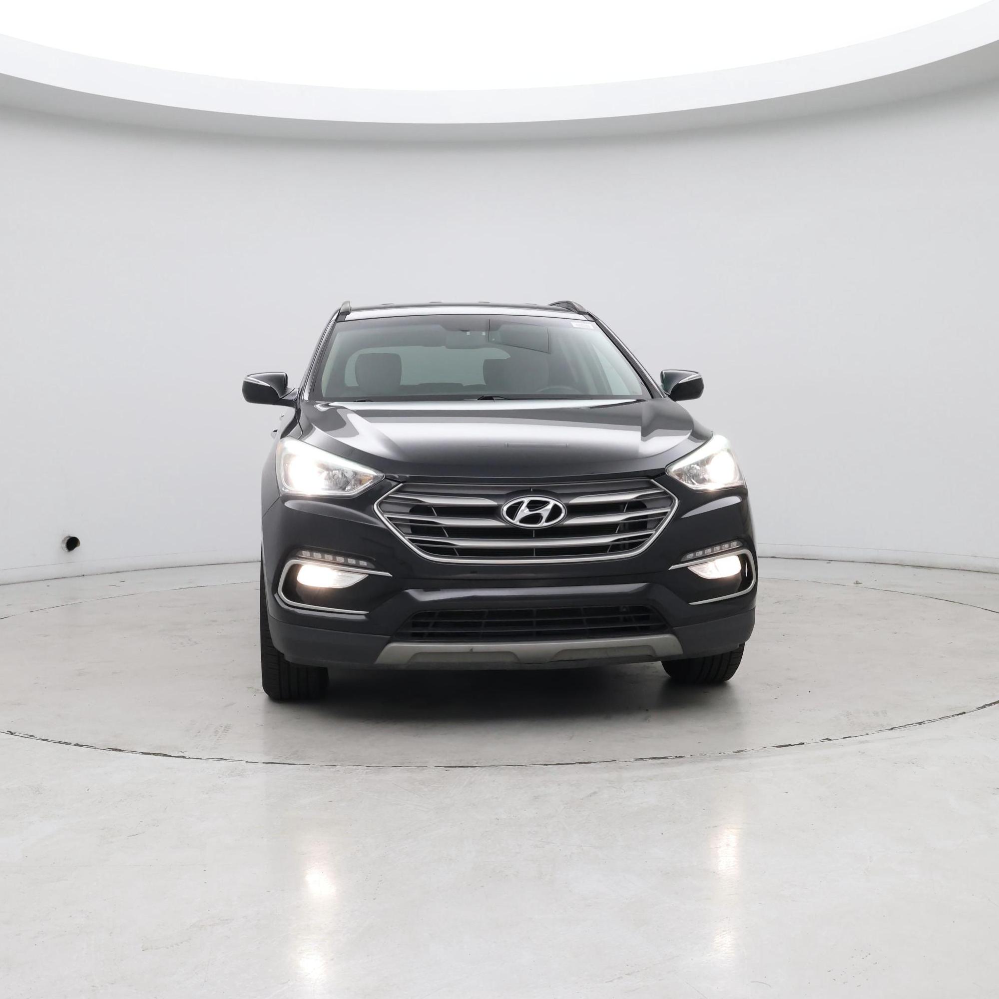 Thumbnail: 2018 Hyundai Santa Fe - 4