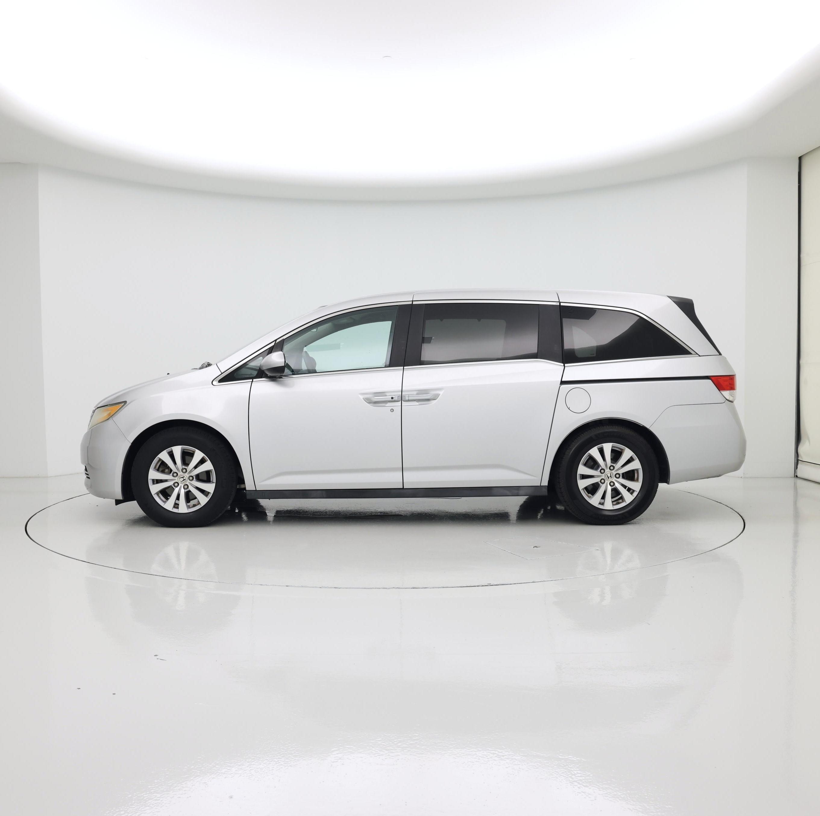 Thumbnail: 2015 Honda Odyssey - 3
