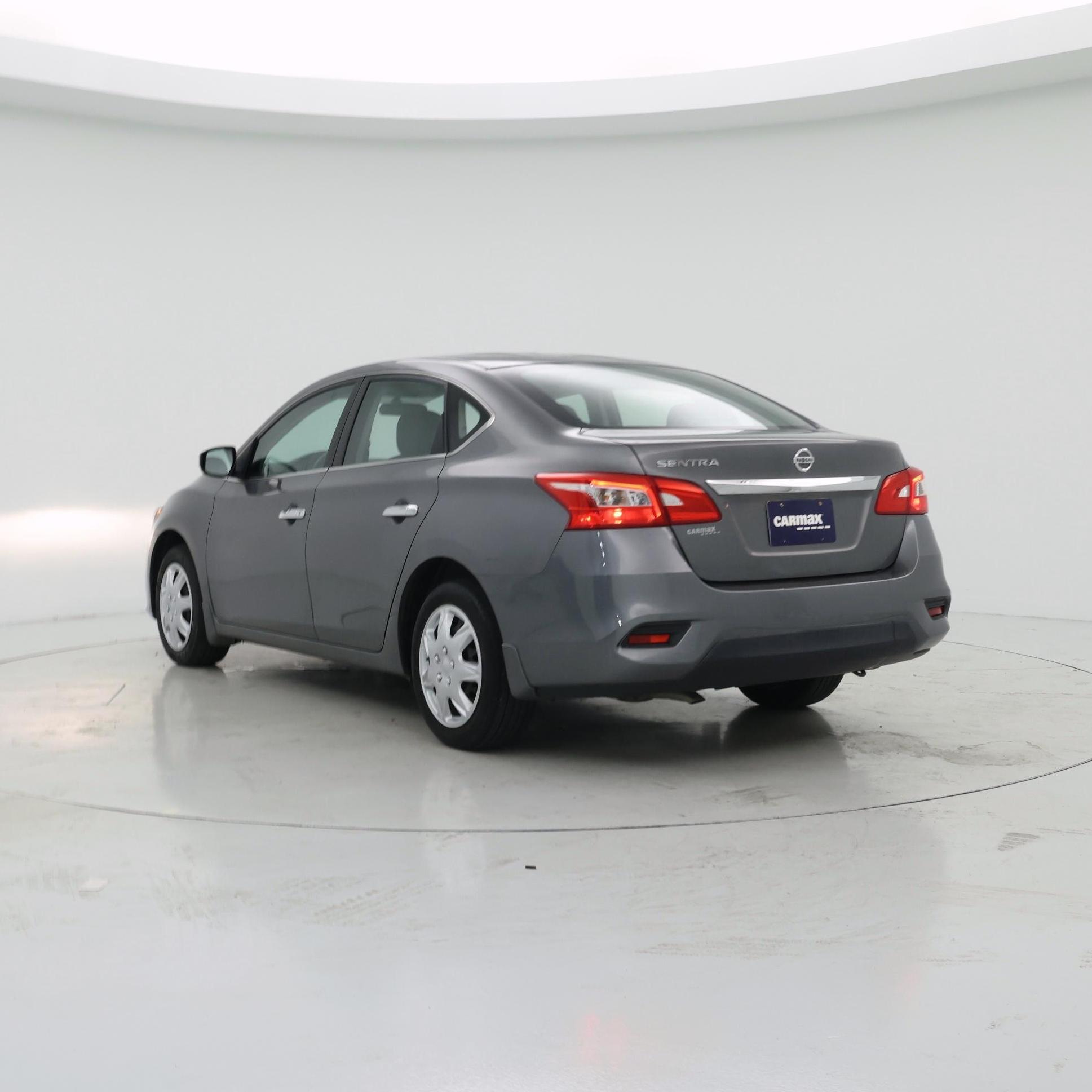 Thumbnail: 2017 Nissan Sentra - 2