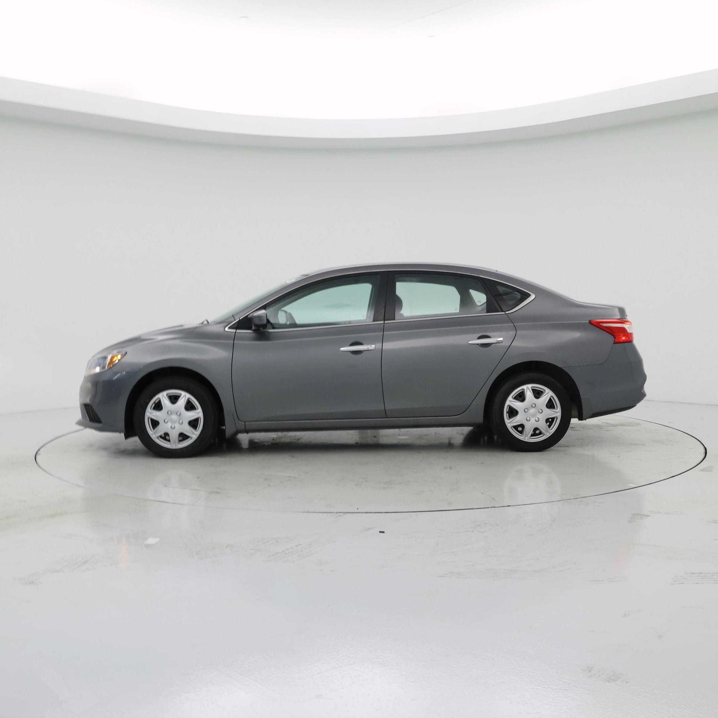 Thumbnail: 2017 Nissan Sentra - 3