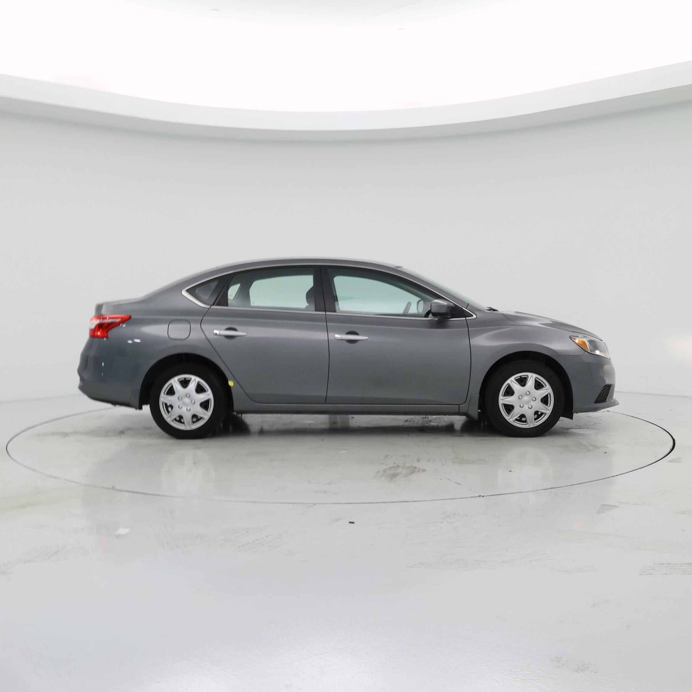 Thumbnail: 2017 Nissan Sentra - 7