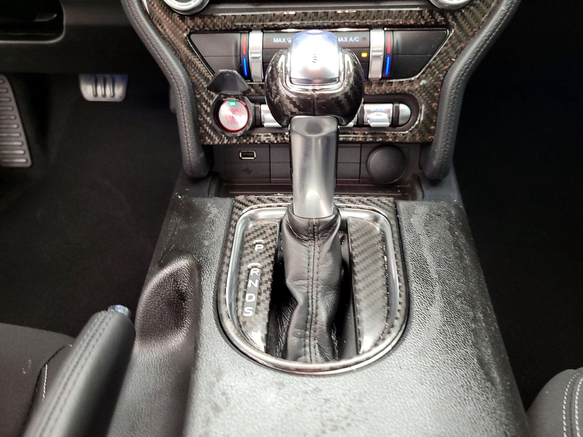 Thumbnail: 2022 Ford Mustang - 17