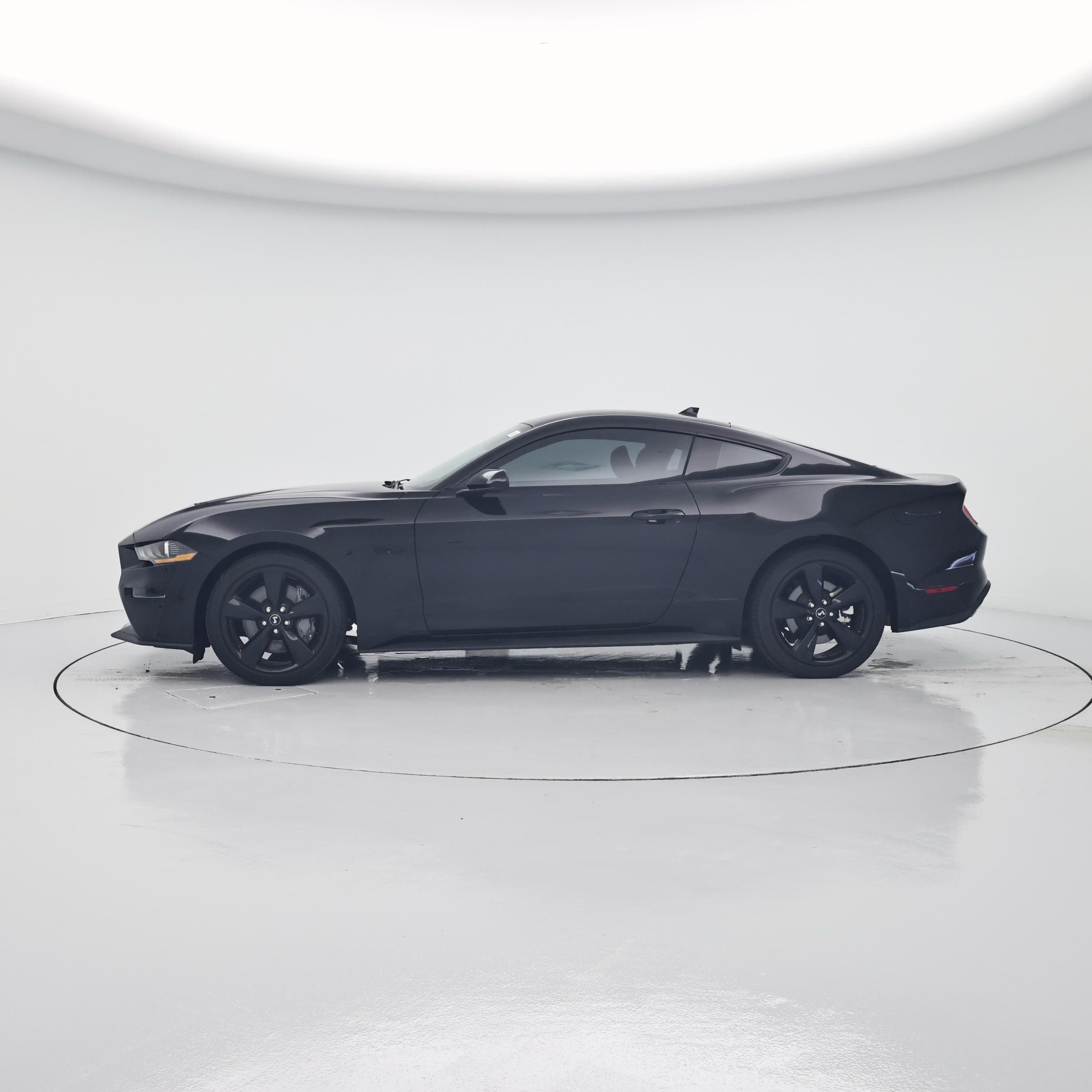 Thumbnail: 2022 Ford Mustang - 3