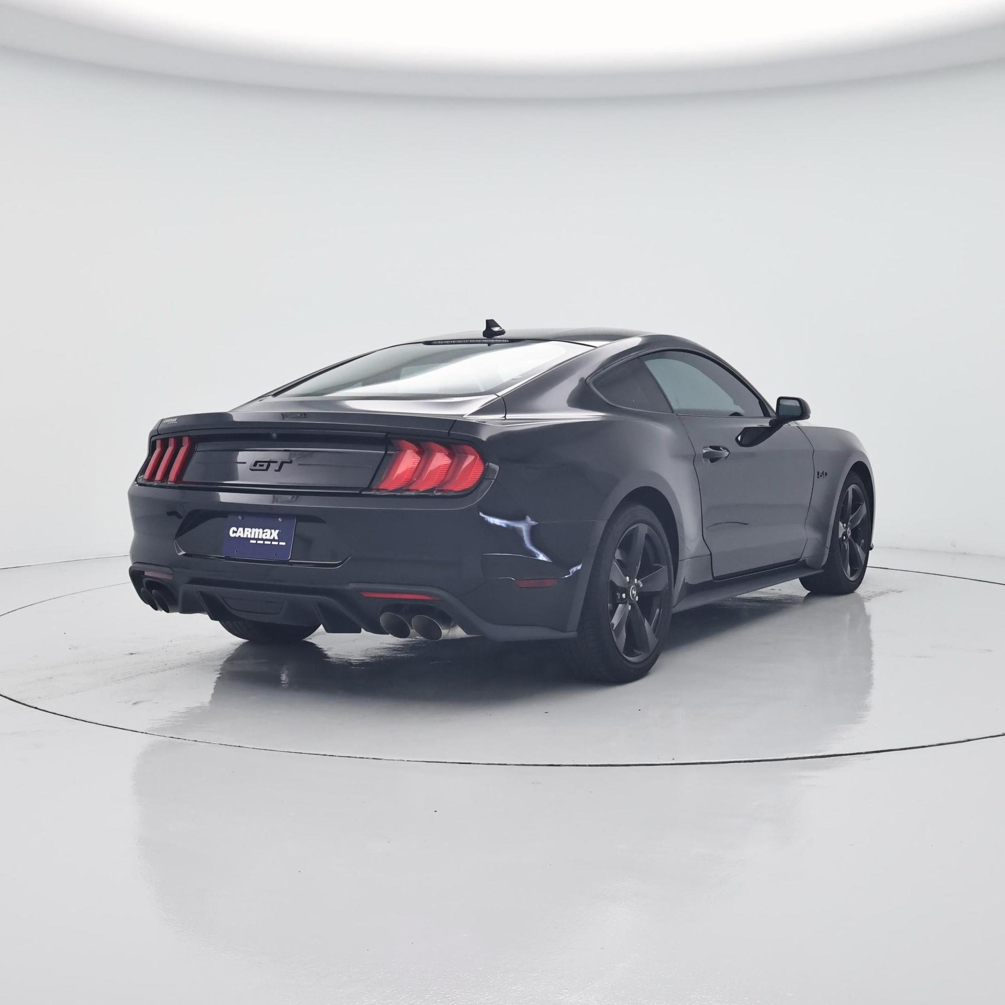 Thumbnail: 2022 Ford Mustang - 8