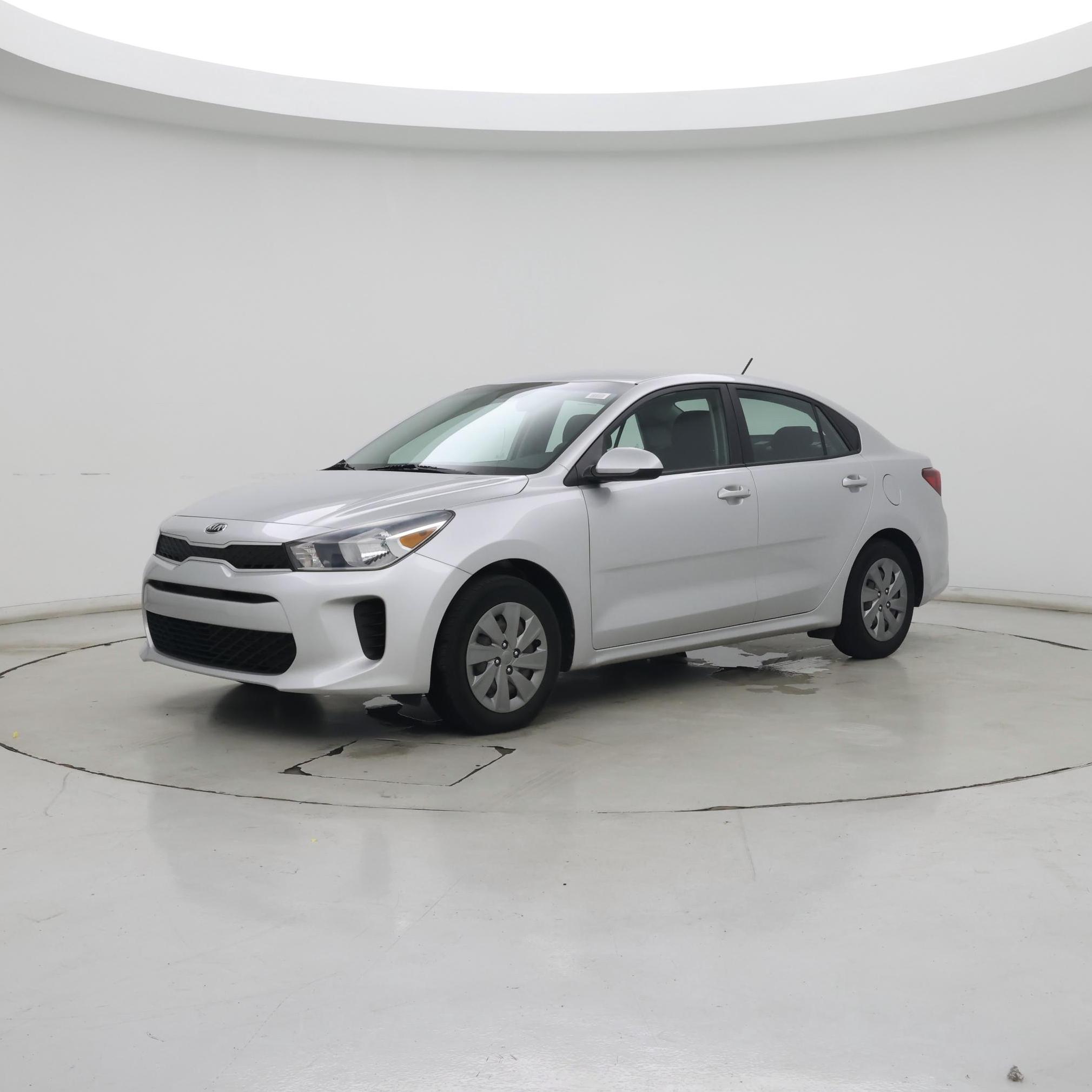 Thumbnail: 2020 Kia Rio - 5