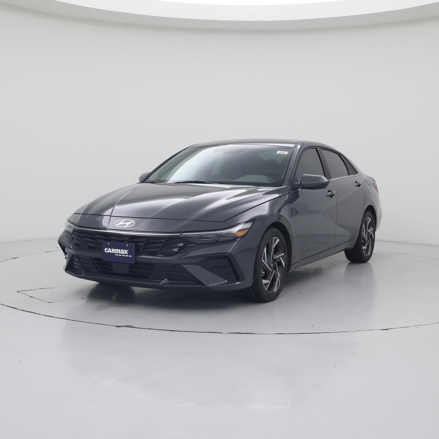 Thumbnail: 2024 Hyundai Elantra - 4