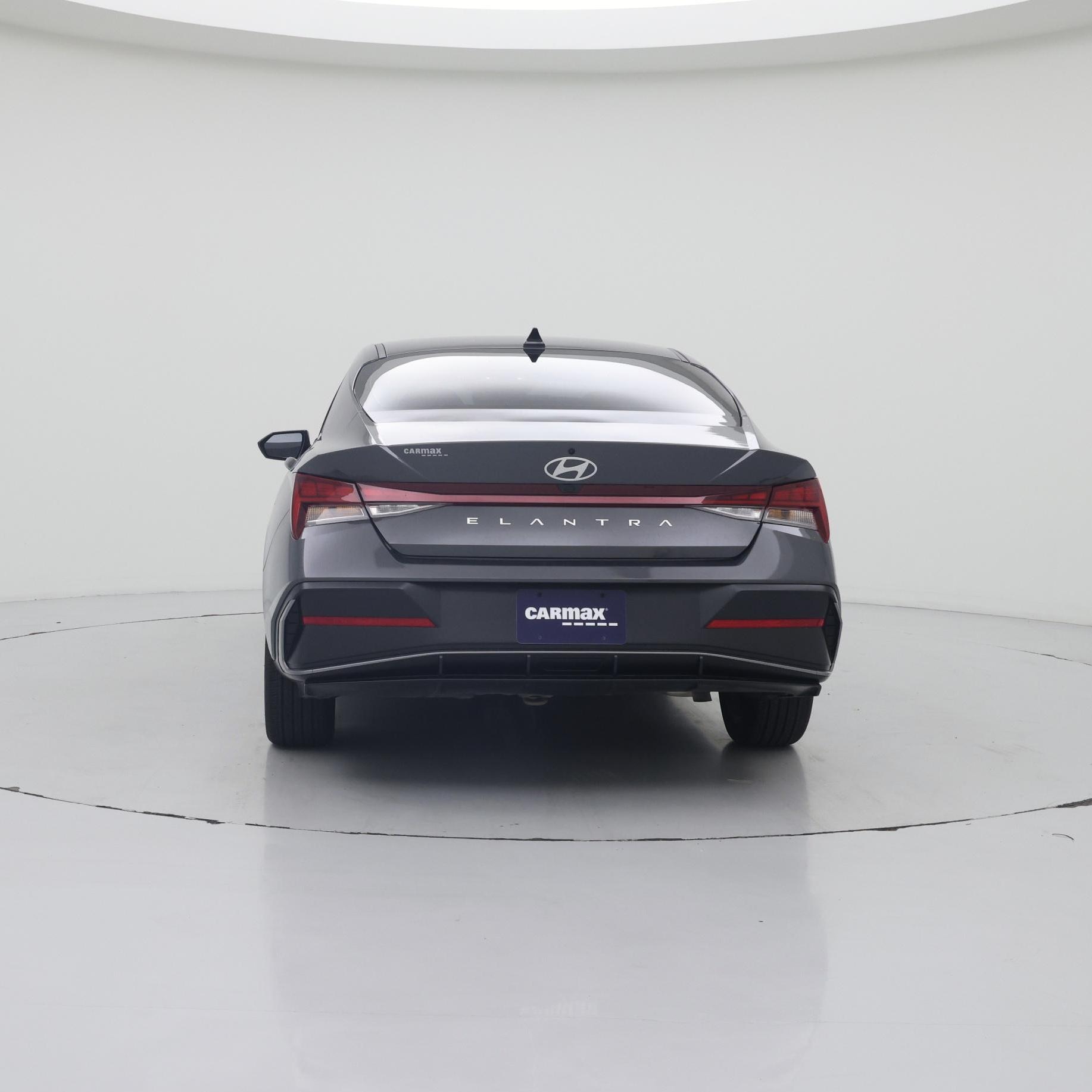 Thumbnail: 2024 Hyundai Elantra - 6