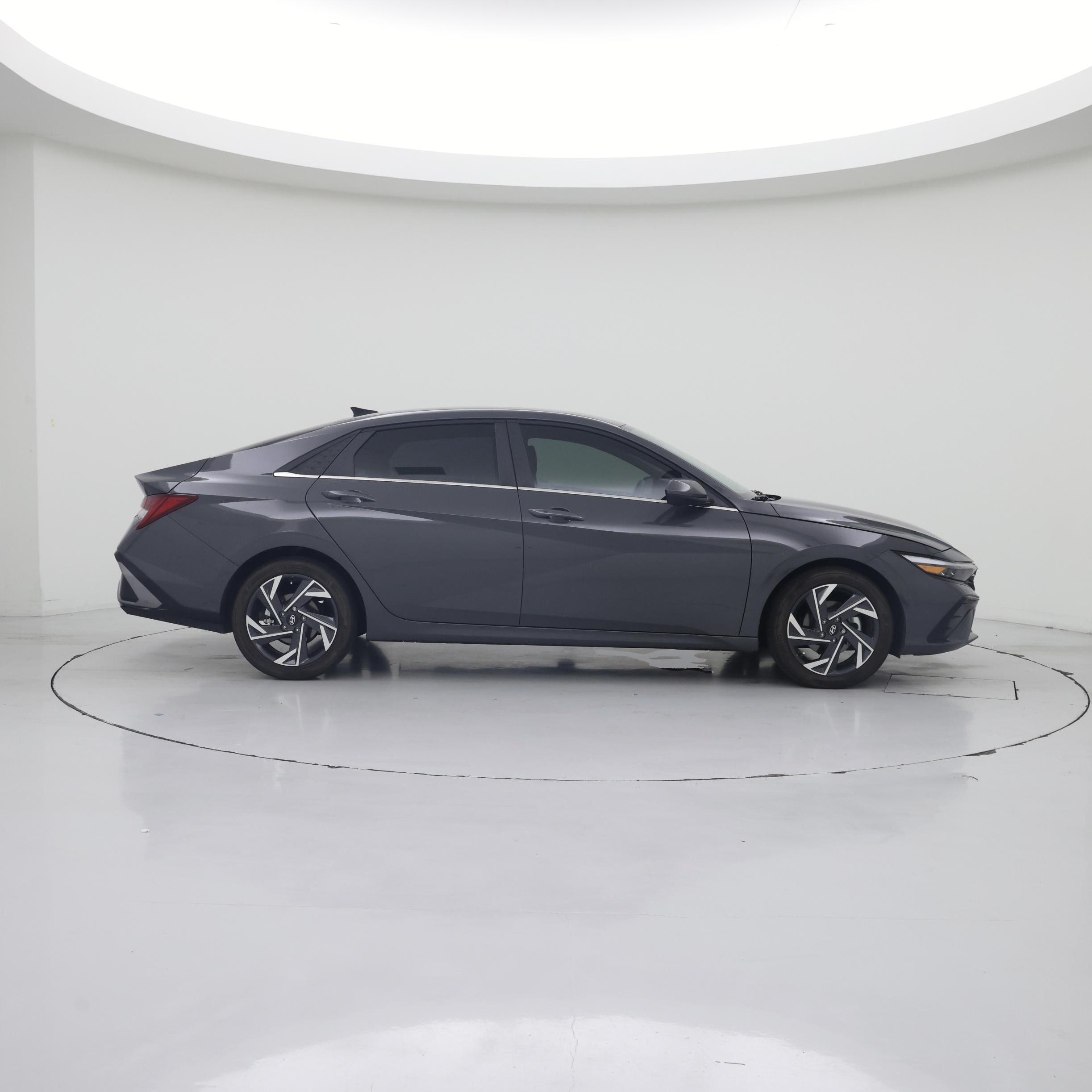 Thumbnail: 2024 Hyundai Elantra - 7