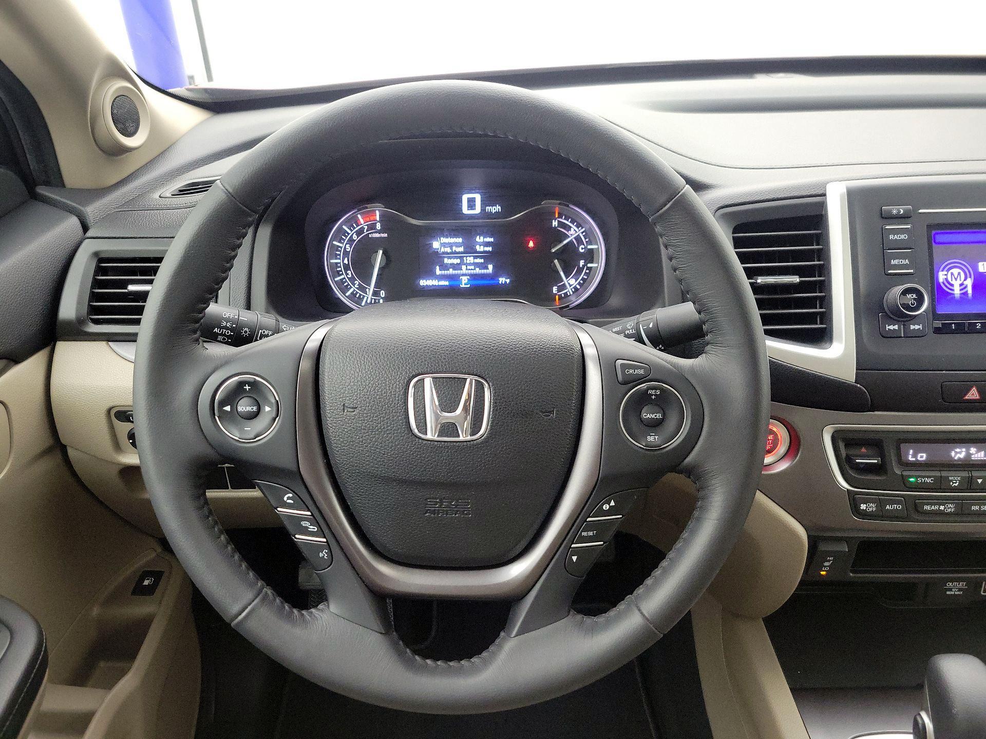 Thumbnail: 2019 Honda Ridgeline - 10