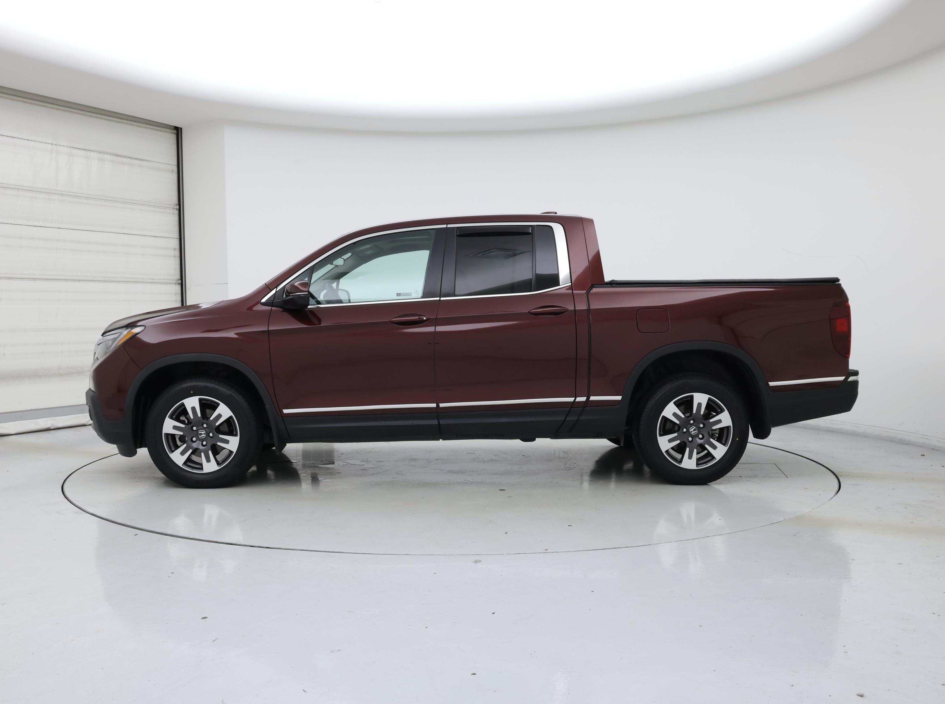 Thumbnail: 2019 Honda Ridgeline - 3