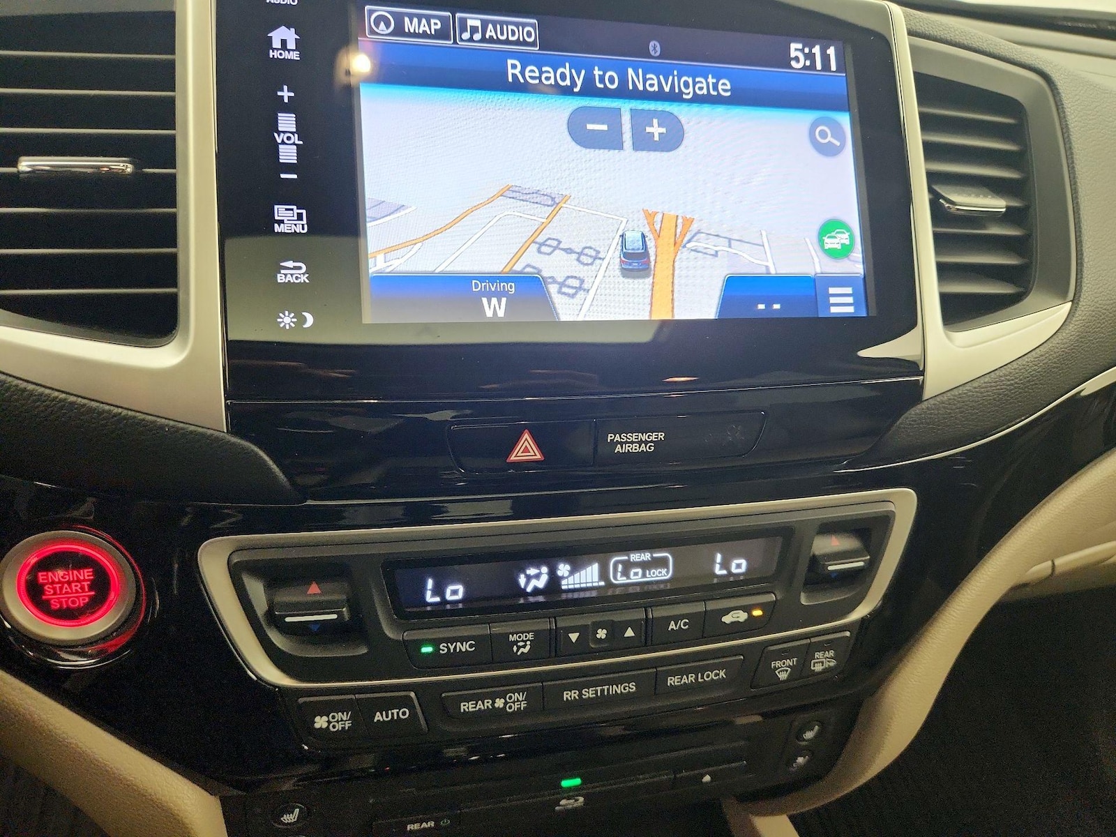 2017 Honda Pilot Elite - Photo 16