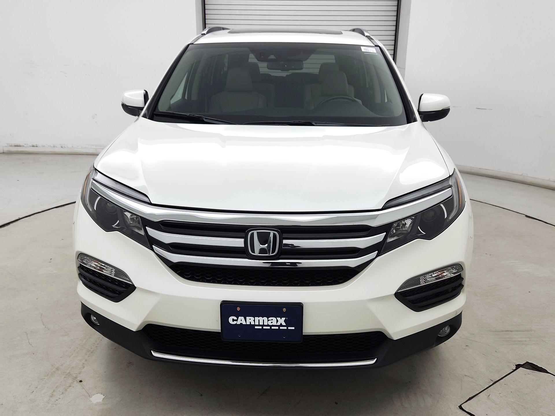 Thumbnail: 2017 Honda Pilot - 2