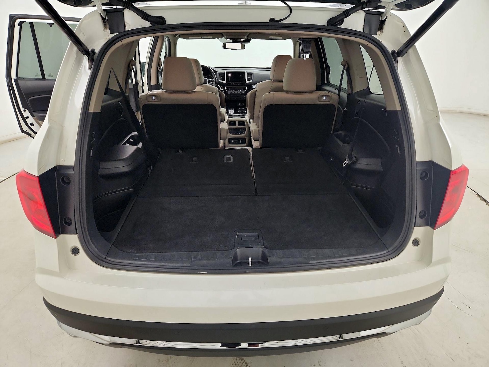 2017 Honda Pilot Elite - Photo 23