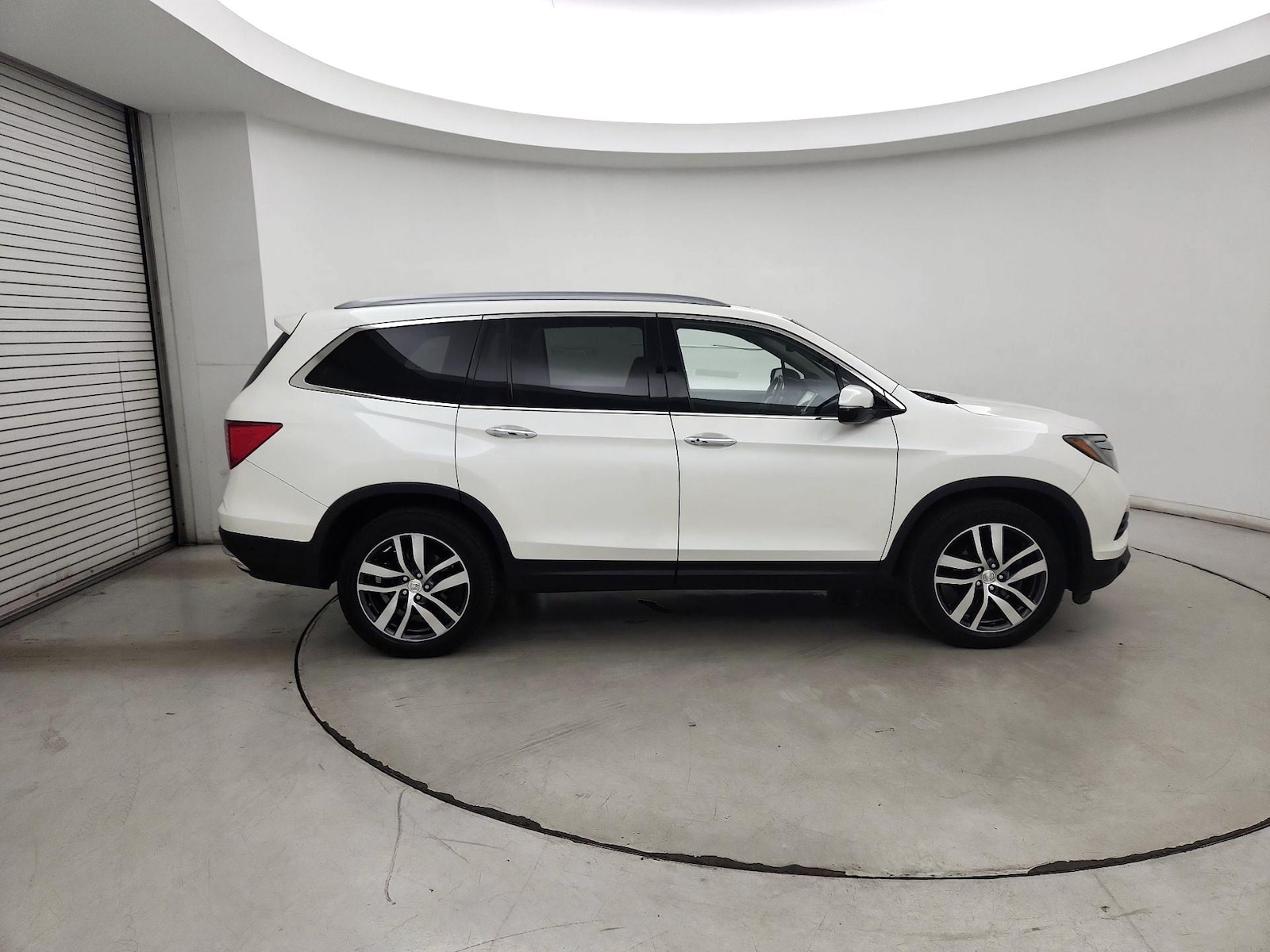 2017 Honda Pilot Elite - Photo 4