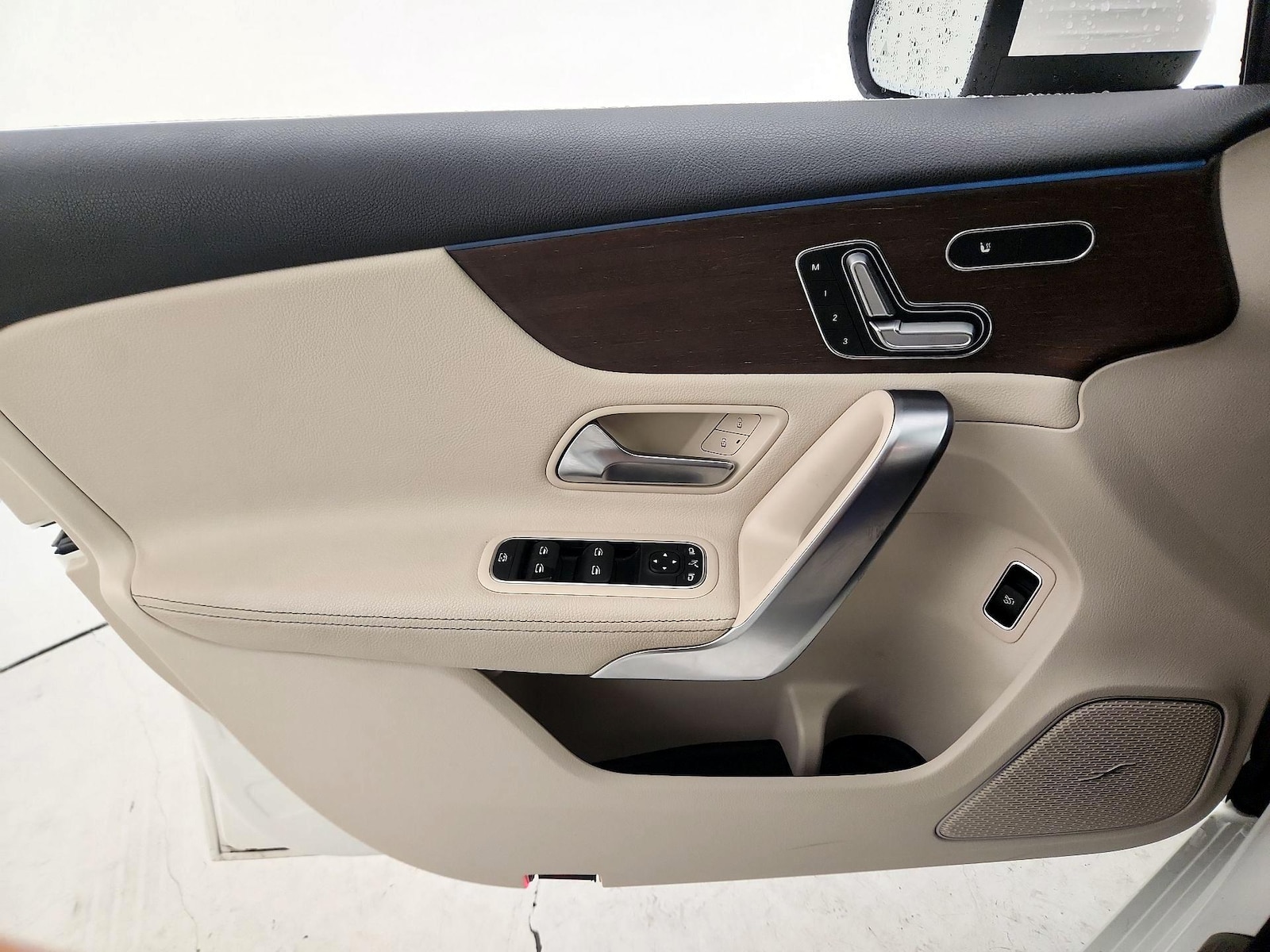 2021 Mercedes-Benz A-Class A220 - Photo 13