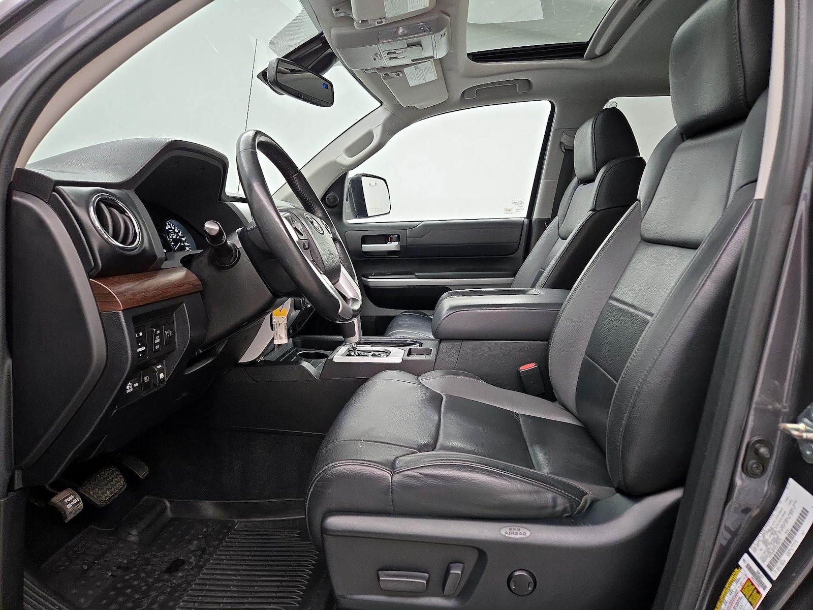 2018 Toyota Tundra Limited - Photo 12