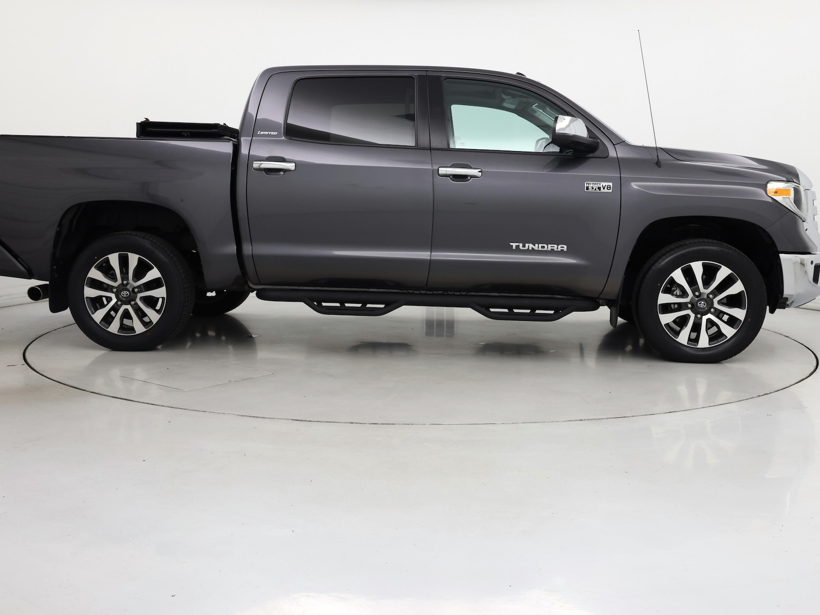 2018 Toyota Tundra Limited - Photo 8