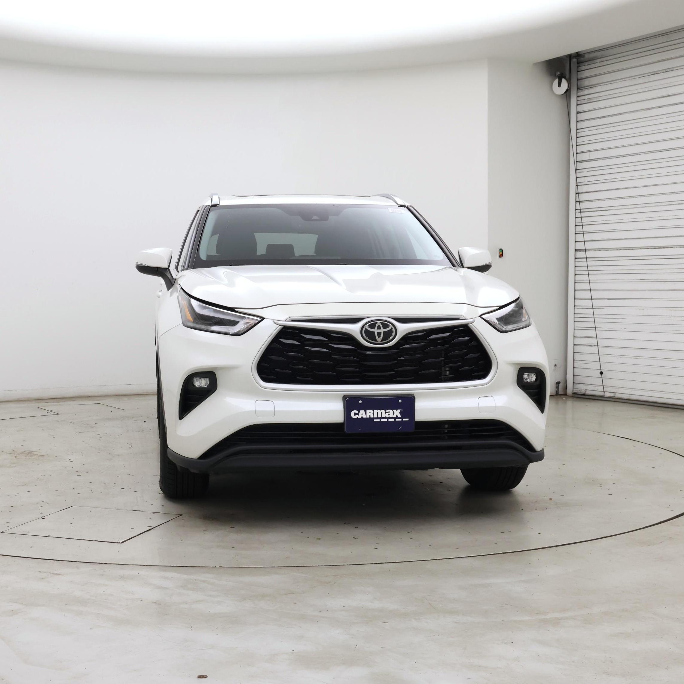 Thumbnail: 2021 Toyota Highlander - 5