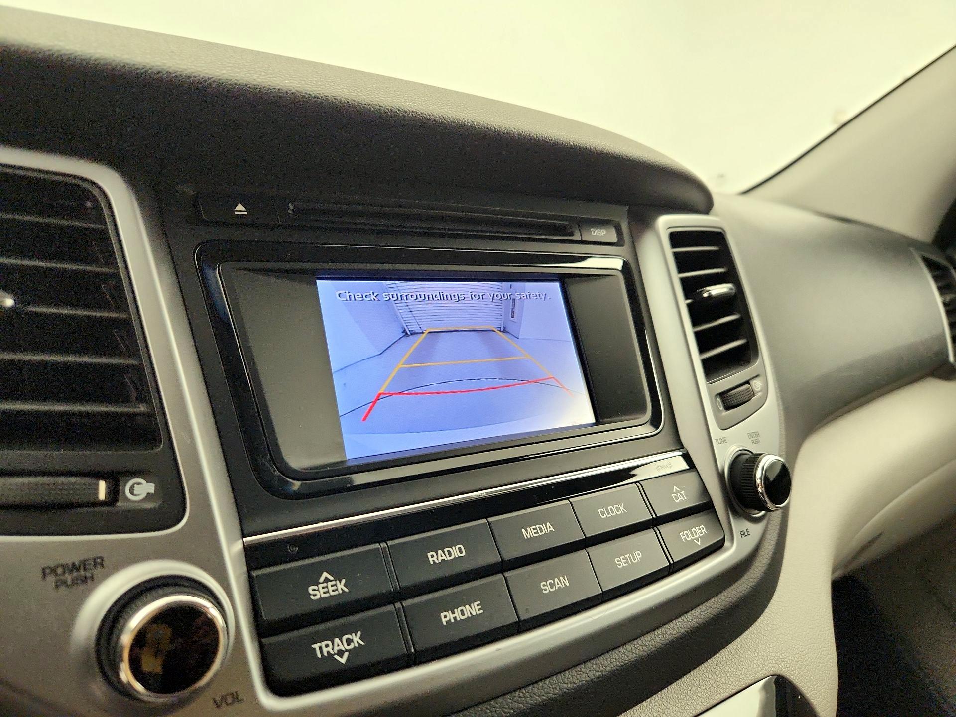 Thumbnail: 2016 Hyundai Tucson - 14