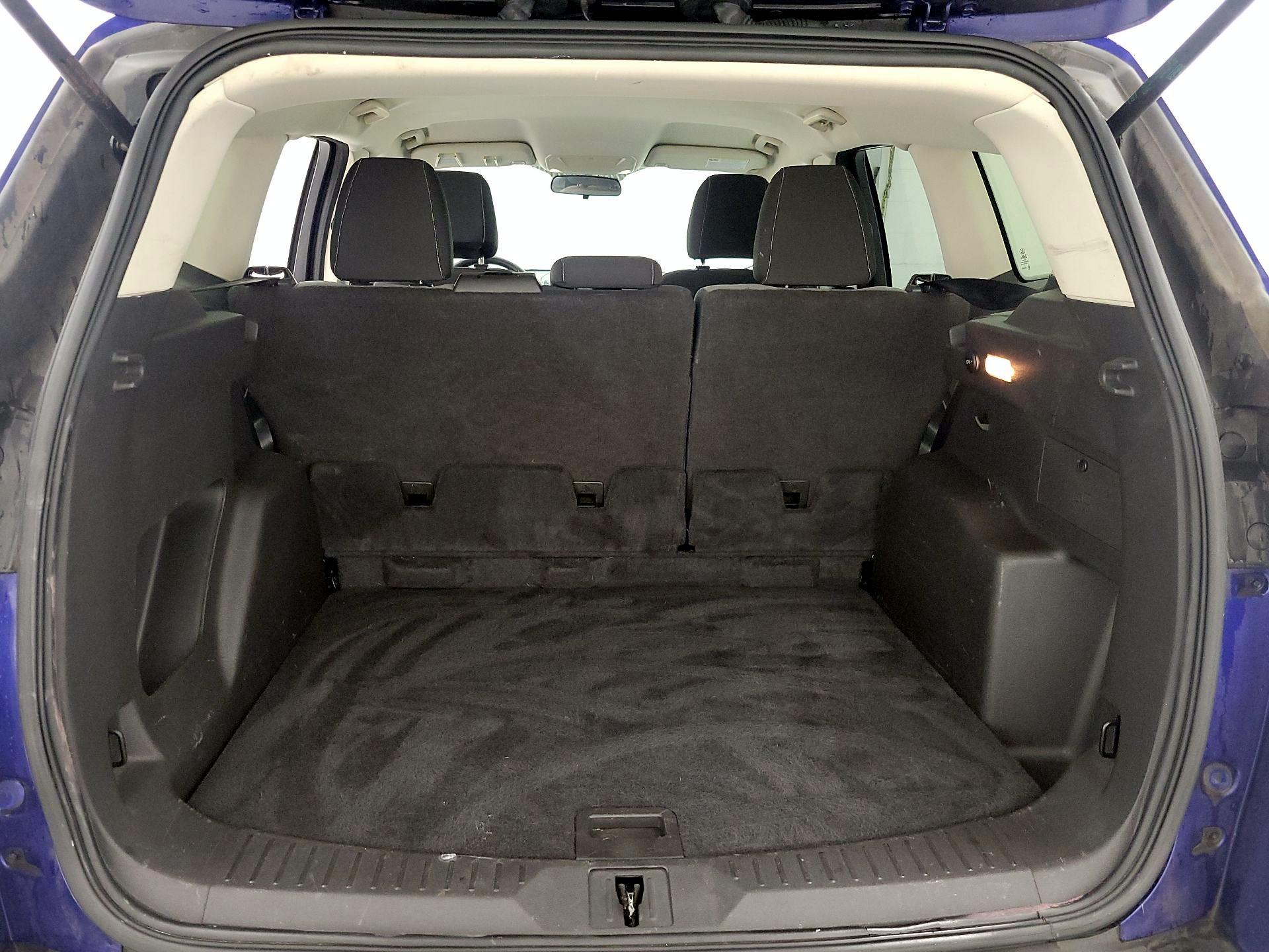 Thumbnail: 2015 Ford Escape - 20