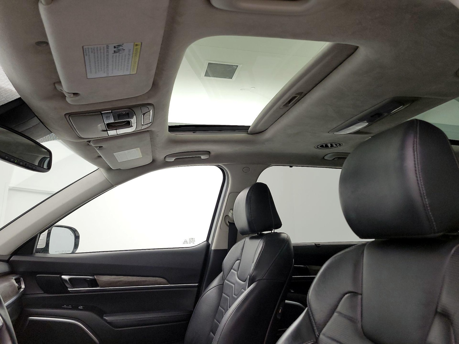 Sunroof(s) & Skylight(s)