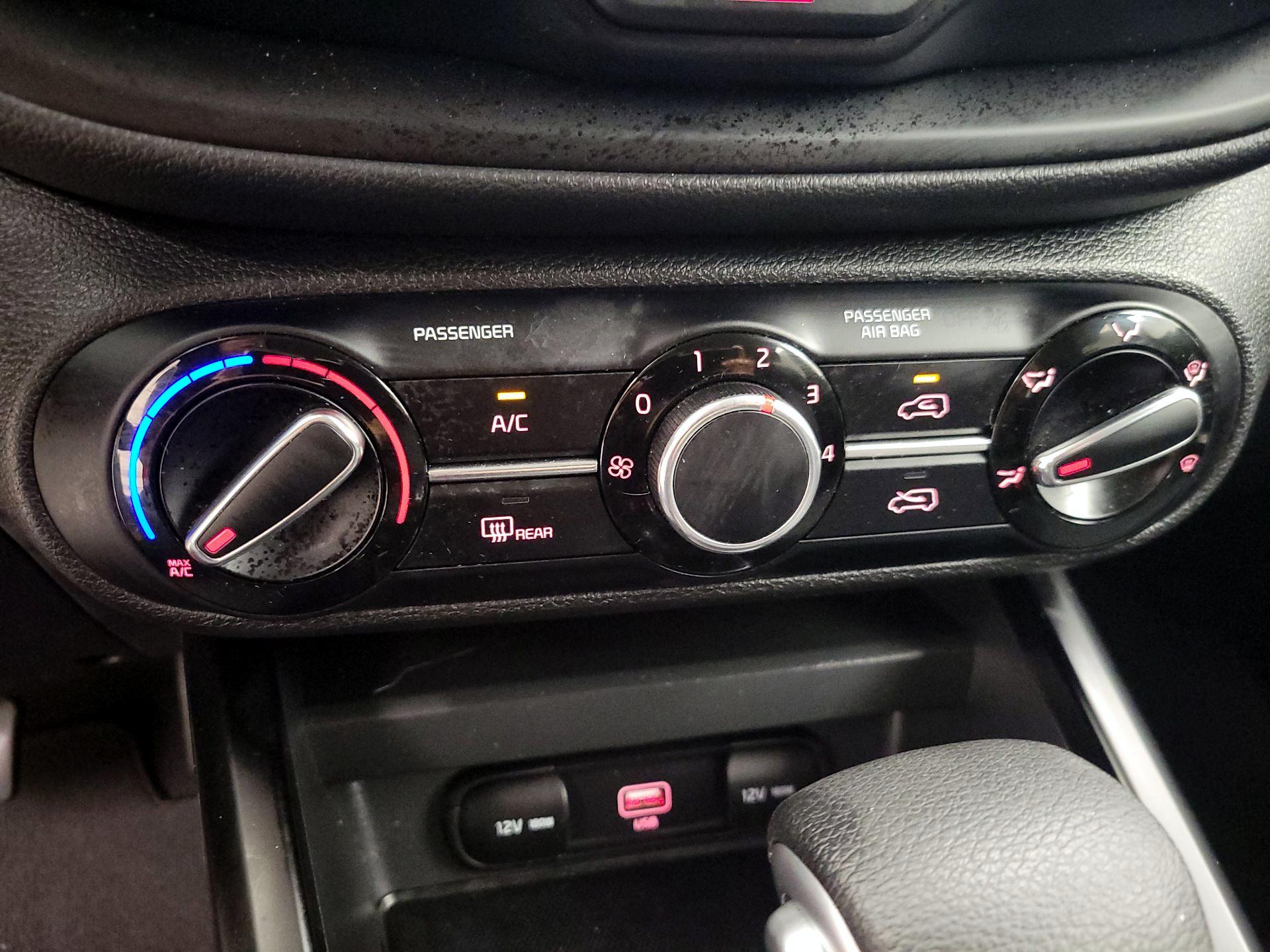Thumbnail: 2021 Kia Soul - 16
