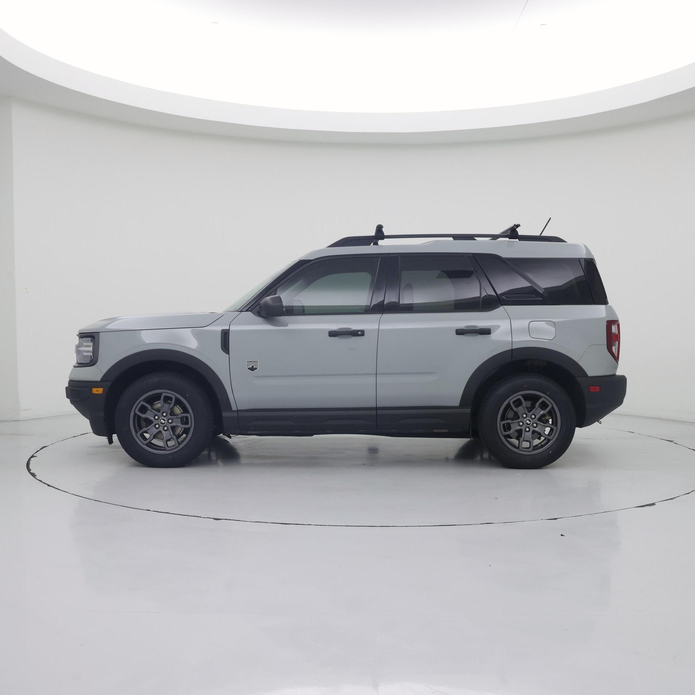 Thumbnail: 2022 Ford Bronco Sport - 3