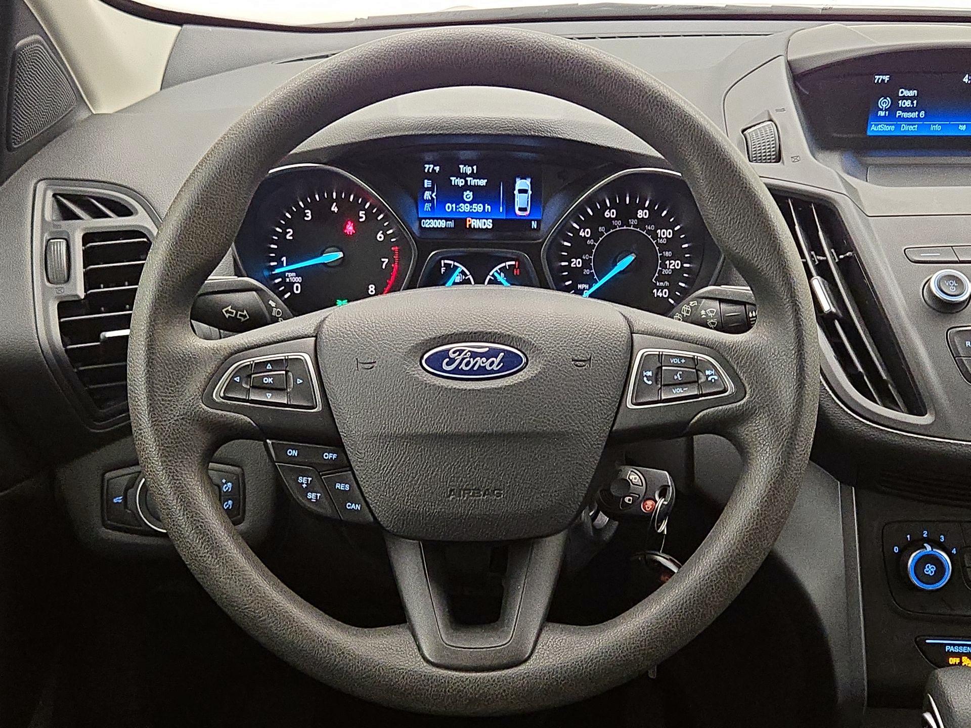 Thumbnail: 2019 Ford Escape - 10