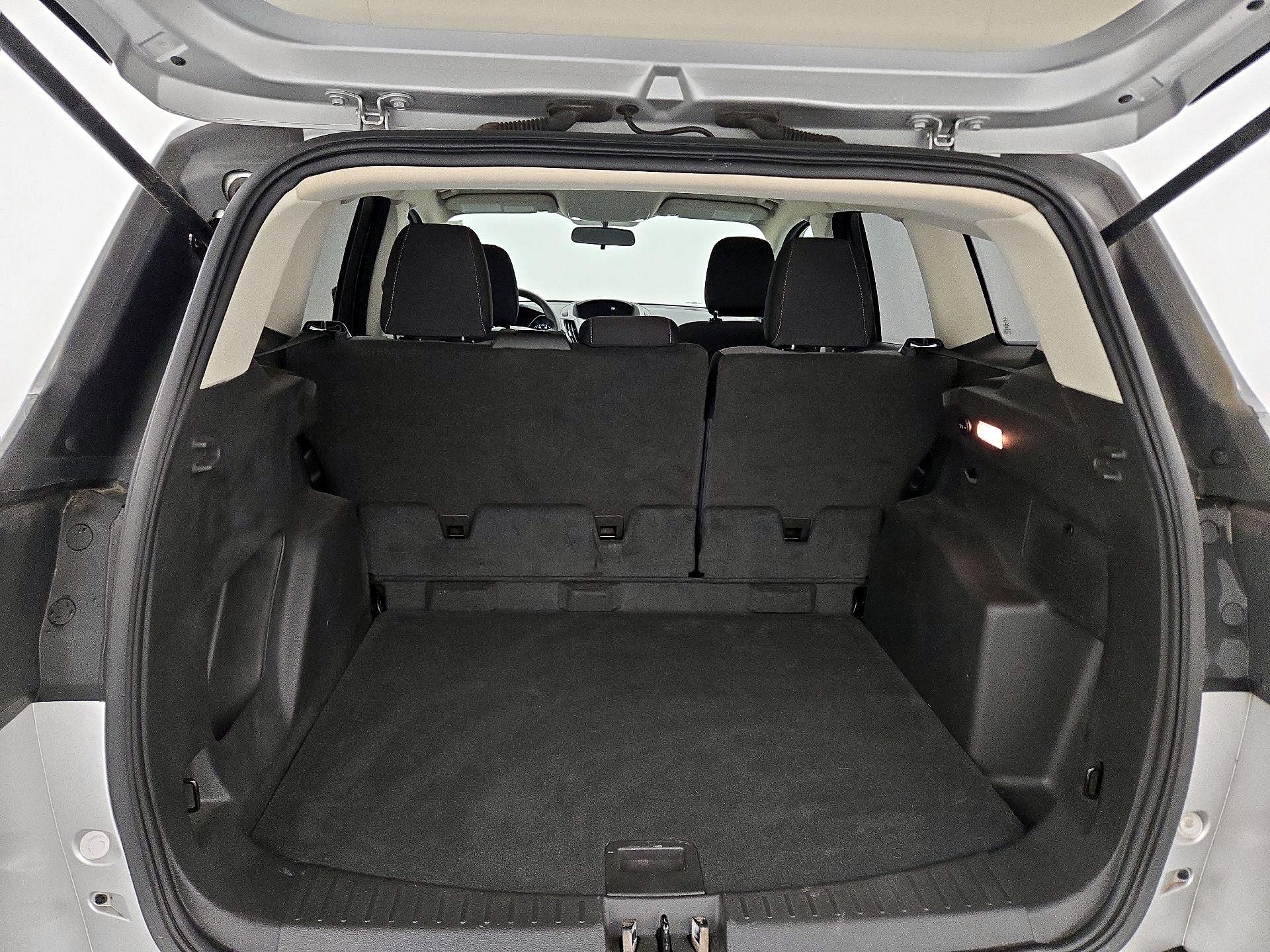 Thumbnail: 2019 Ford Escape - 20