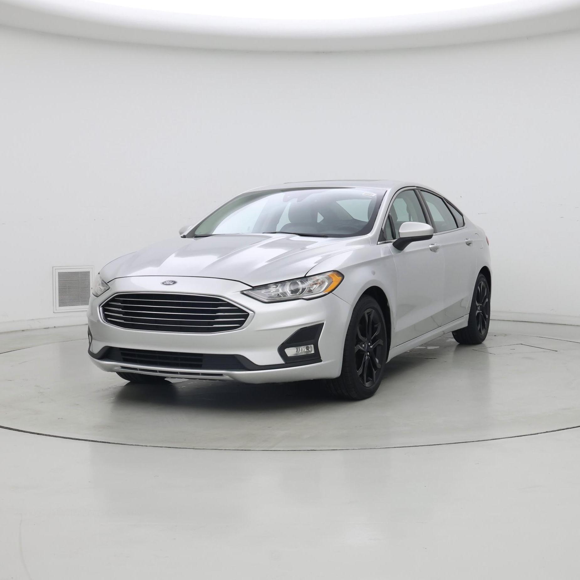 Thumbnail: 2019 Ford Fusion - 4