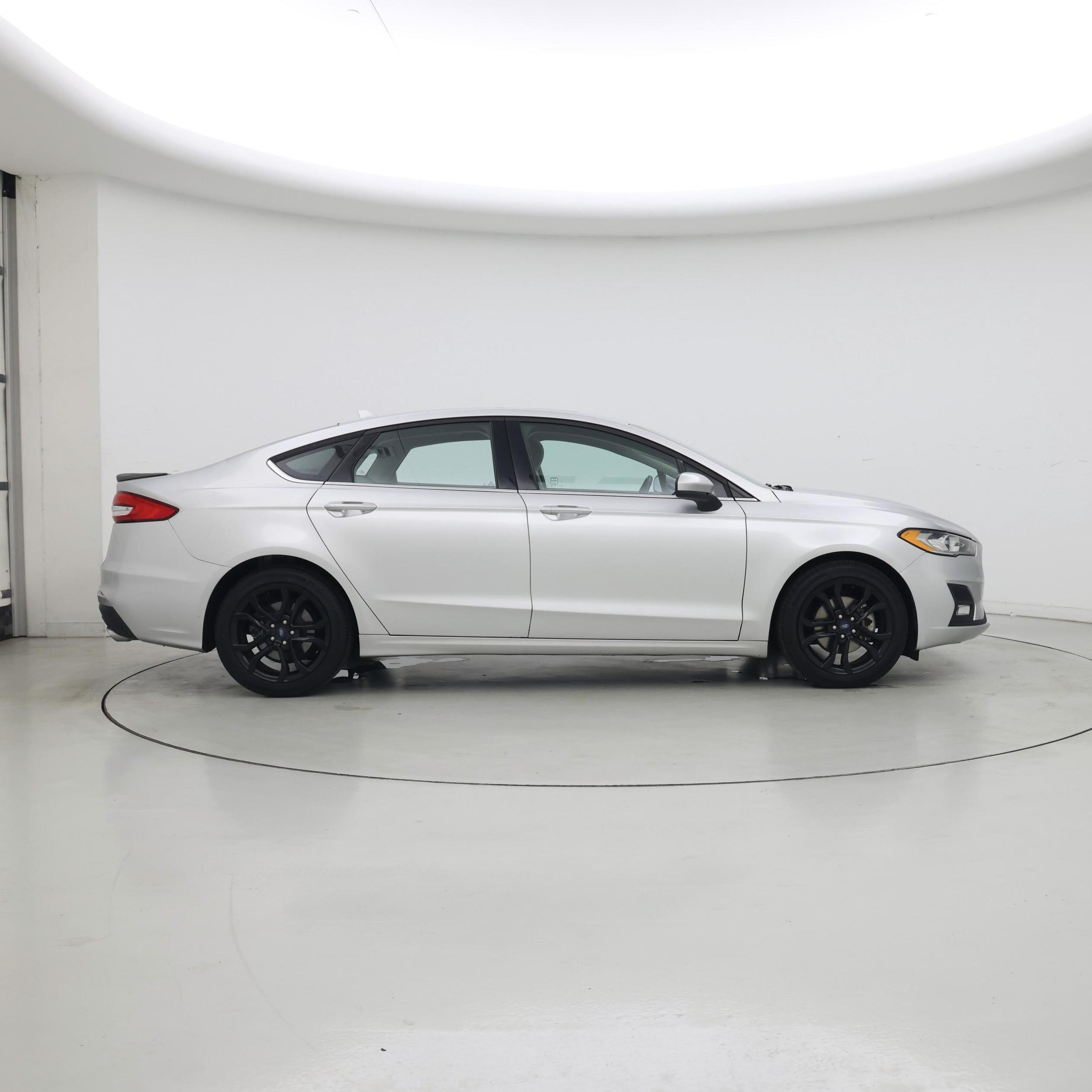 Thumbnail: 2019 Ford Fusion - 7