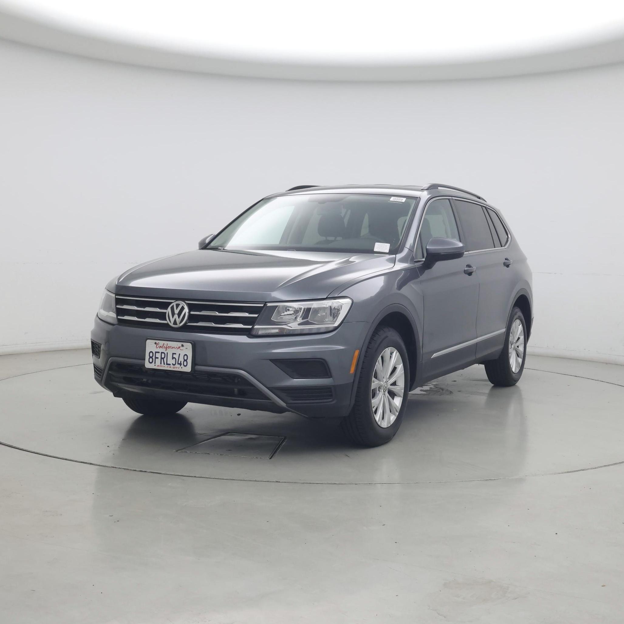 Thumbnail: 2018 Volkswagen Tiguan - 4