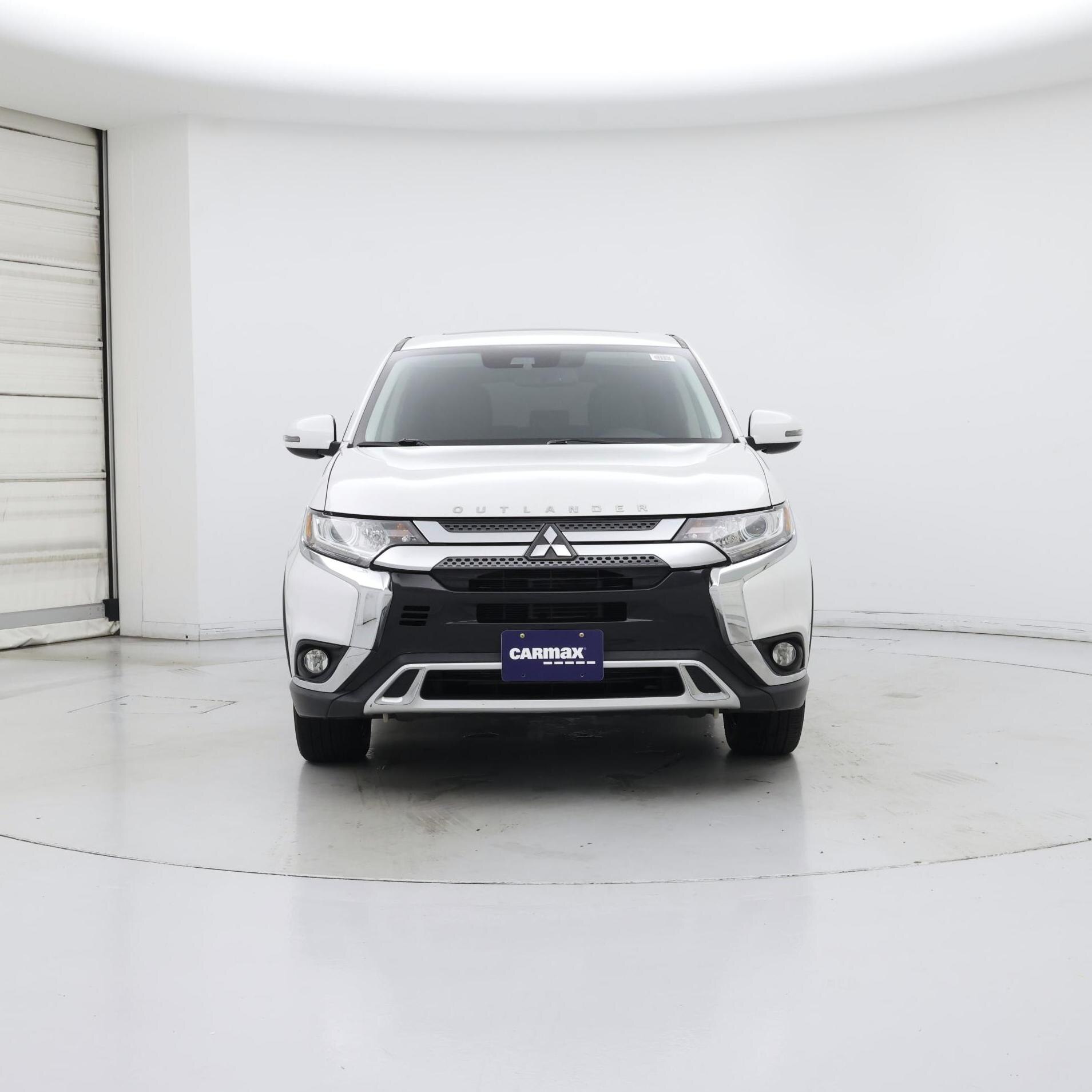 Thumbnail: 2020 Mitsubishi Outlander - 5