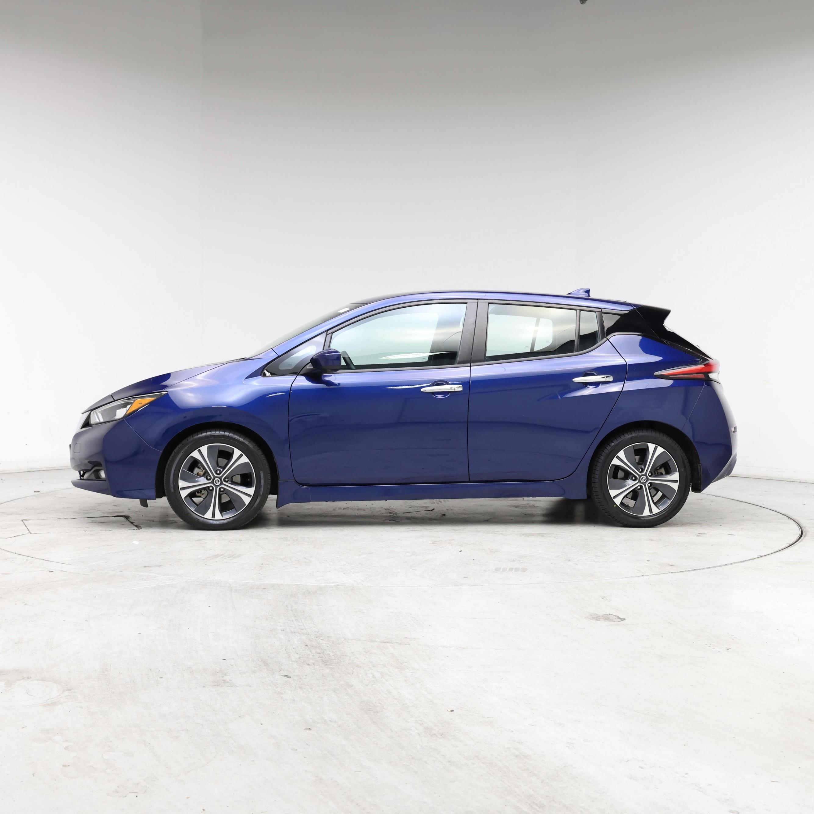 Thumbnail: 2021 Nissan Leaf - 3