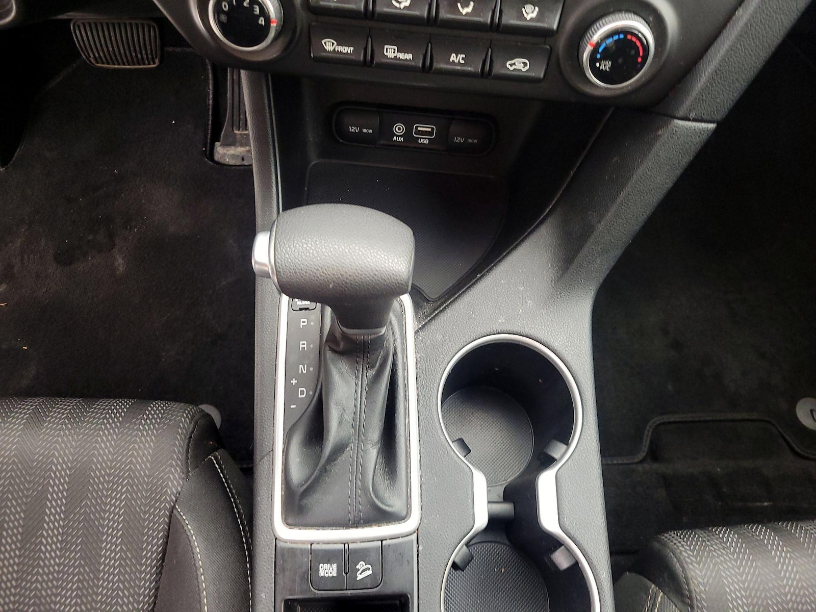 2017 Kia Sportage LX - Photo 18