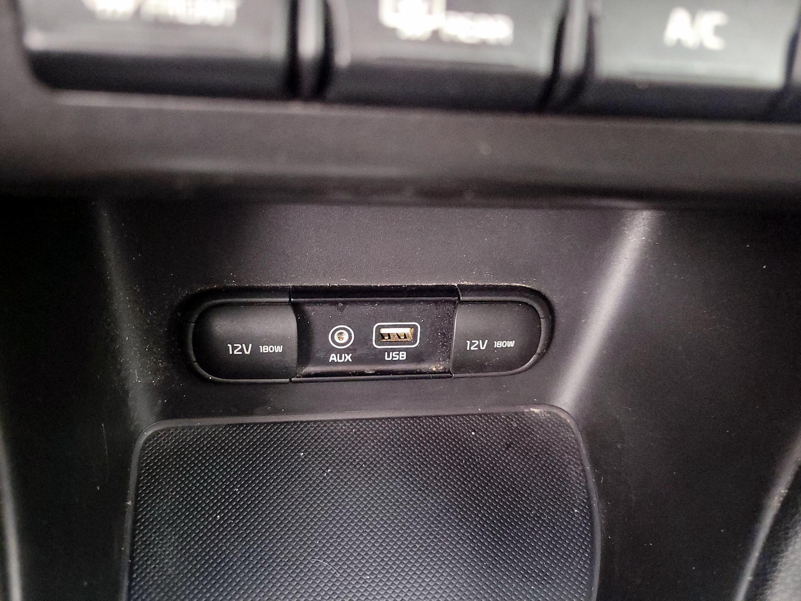 2017 Kia Sportage LX - Photo 19