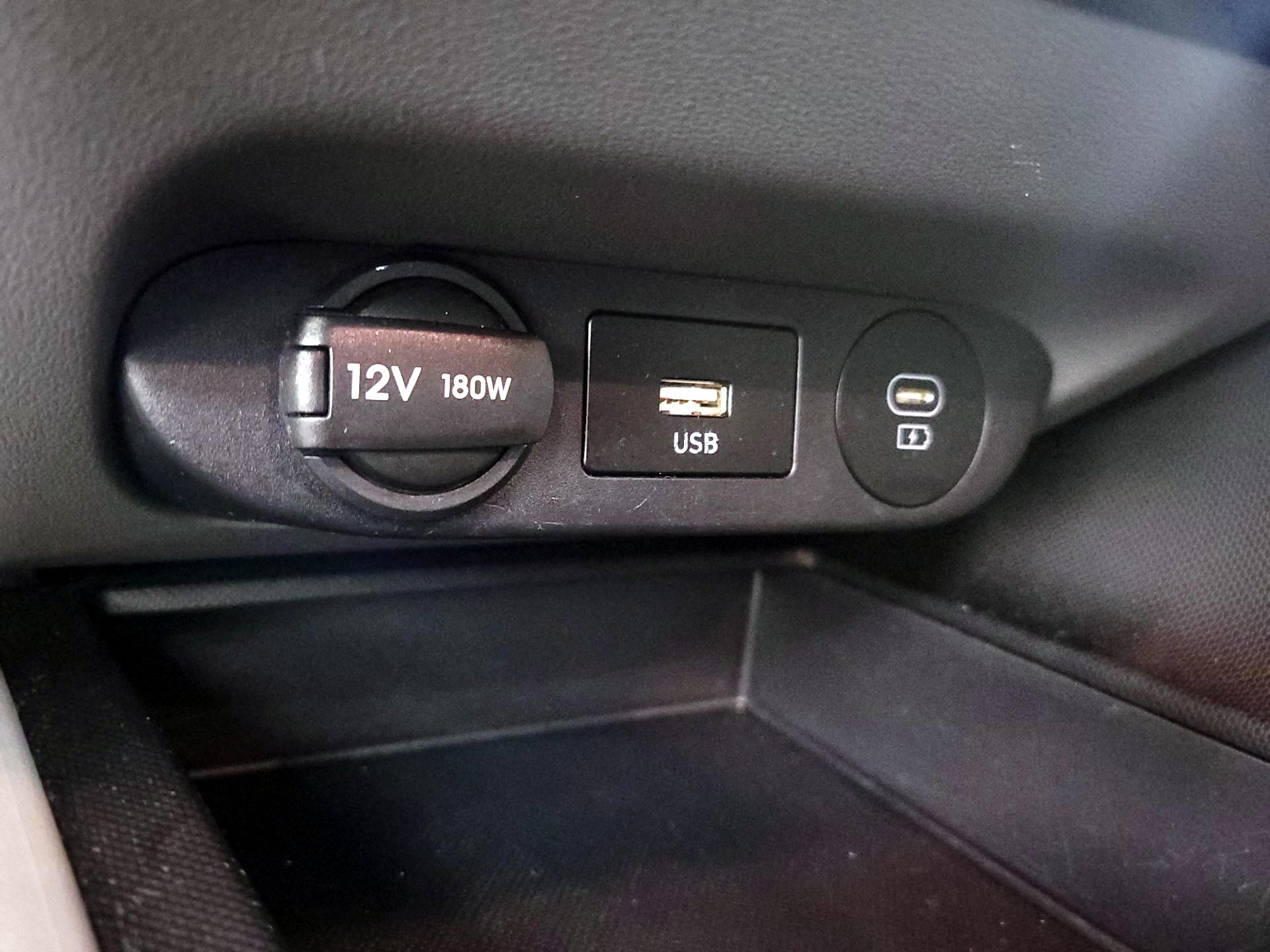Thumbnail: 2024 Hyundai Elantra - 19