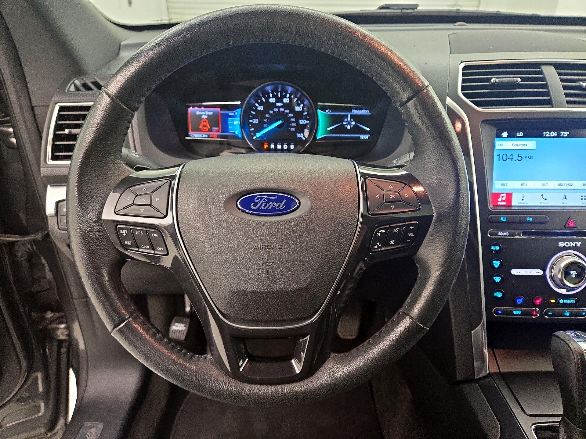 Thumbnail: 2017 Ford Explorer - 10