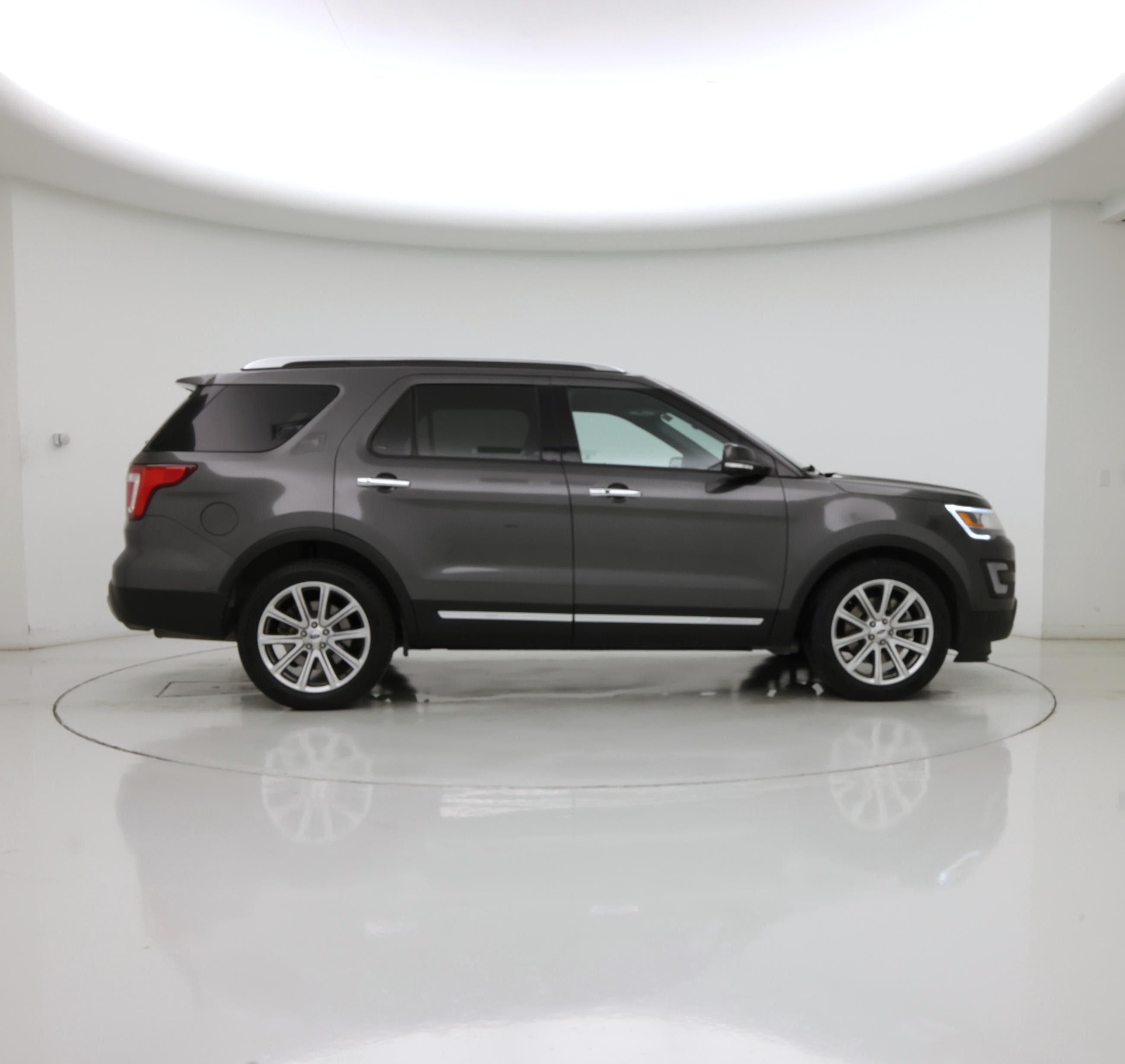 Thumbnail: 2017 Ford Explorer - 7