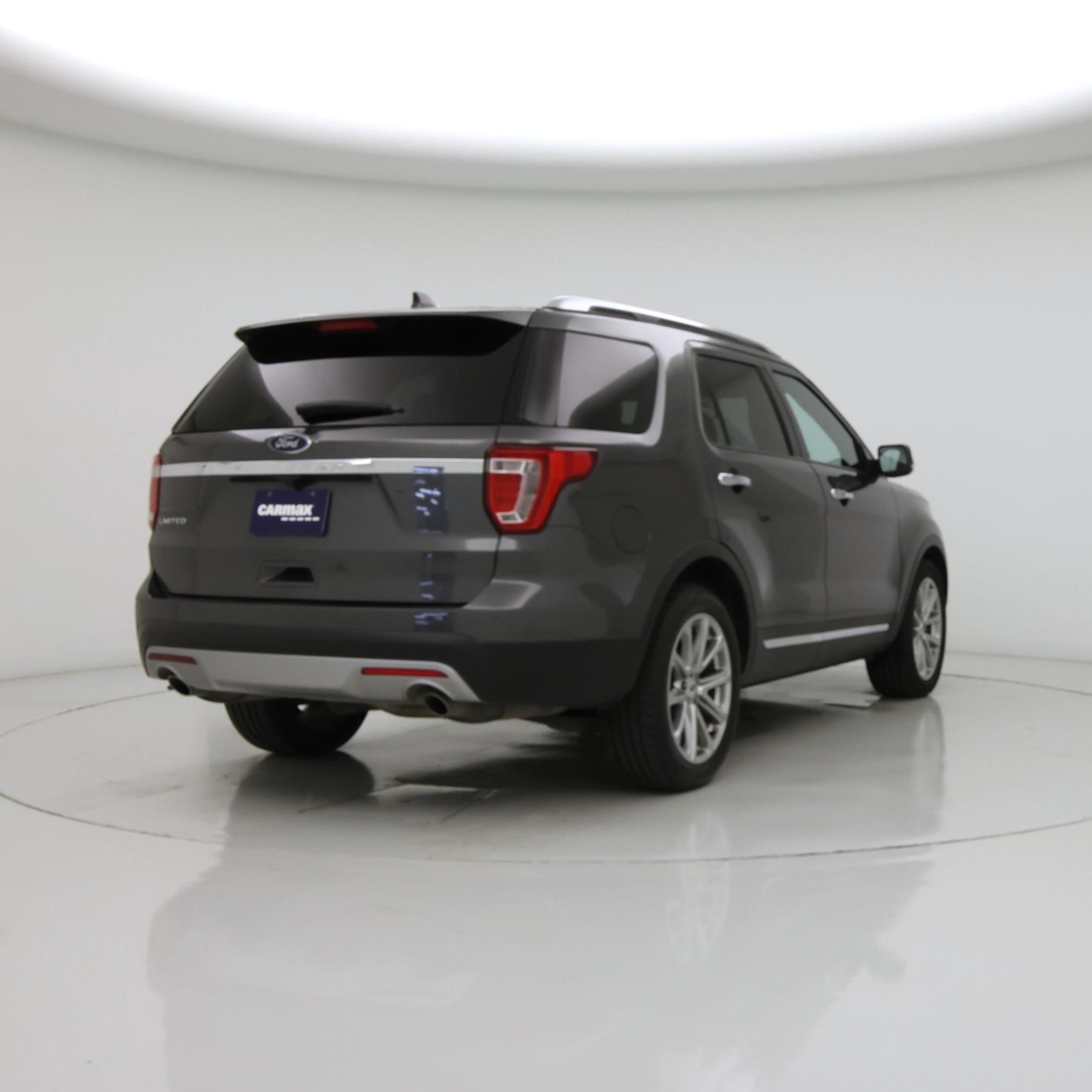 Thumbnail: 2017 Ford Explorer - 8
