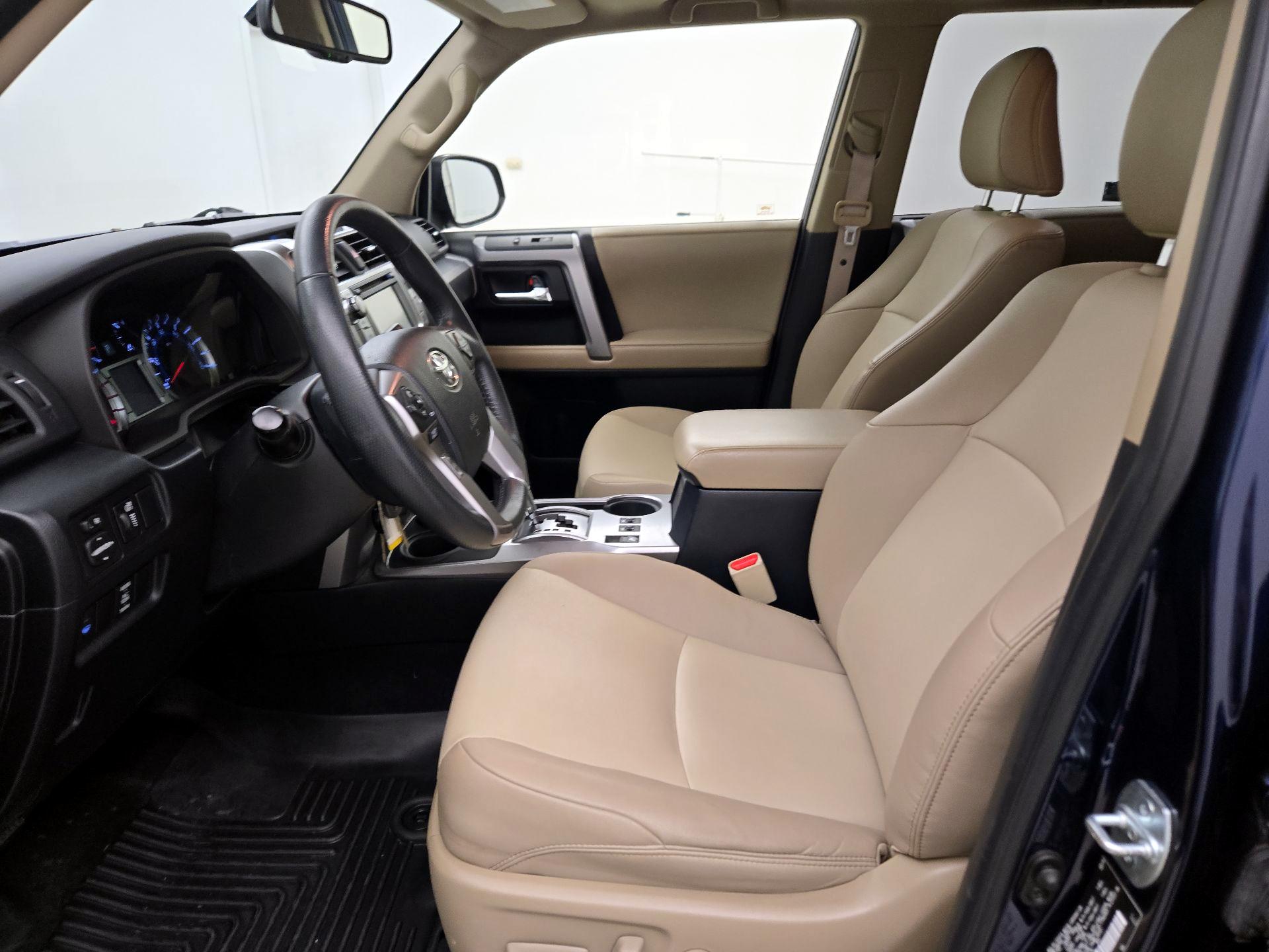 Thumbnail: 2019 Toyota 4Runner - 11