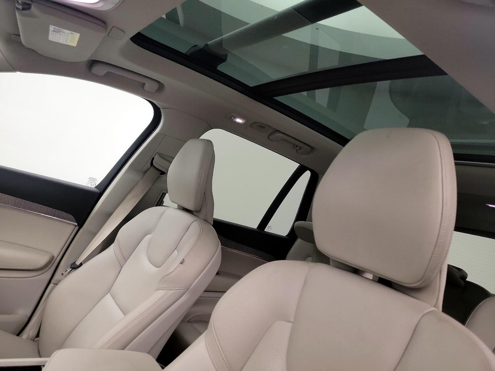 2023 Volvo XC90 Plus - Photo 20