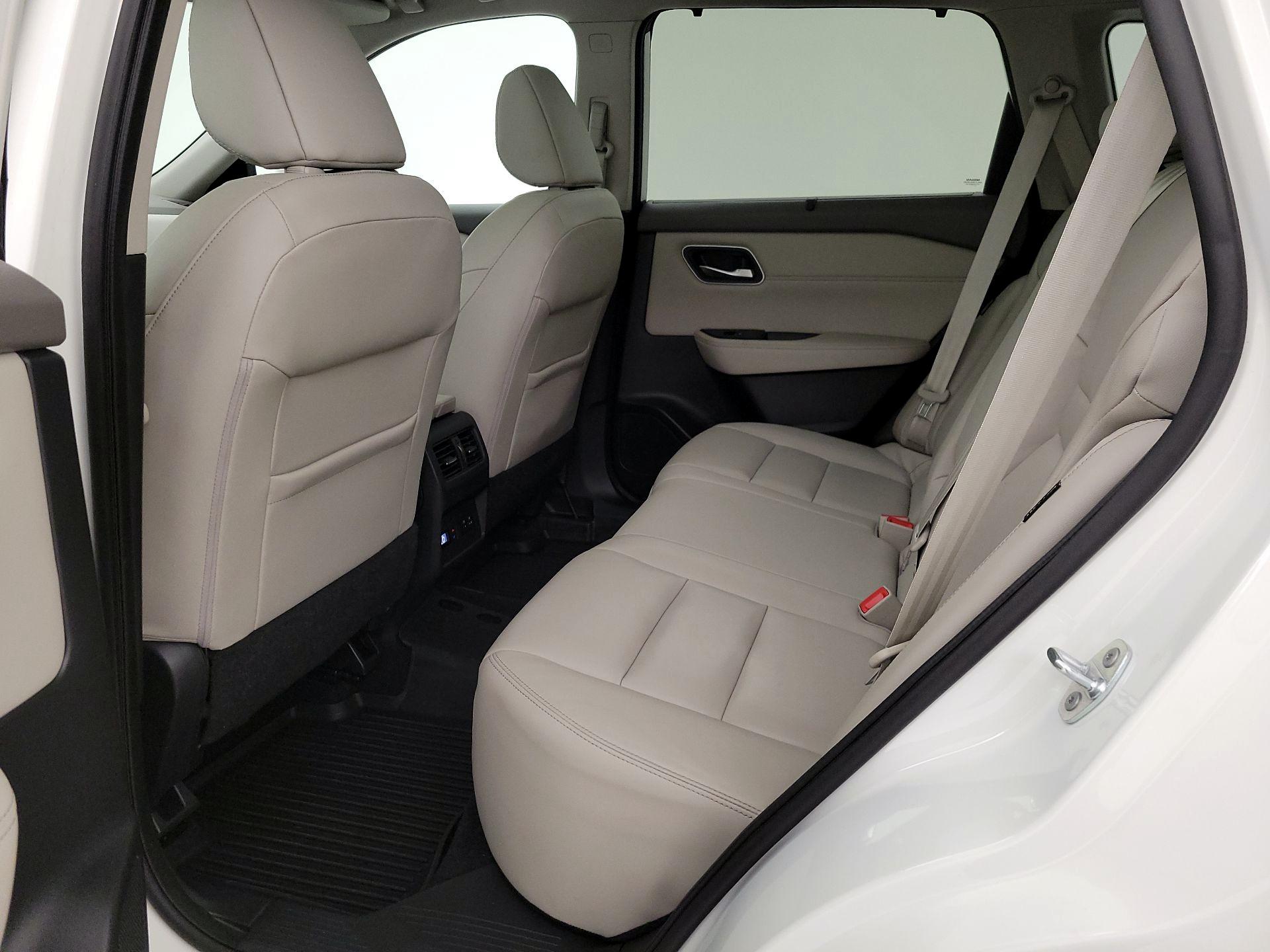 Thumbnail: 2021 Nissan Rogue - 20