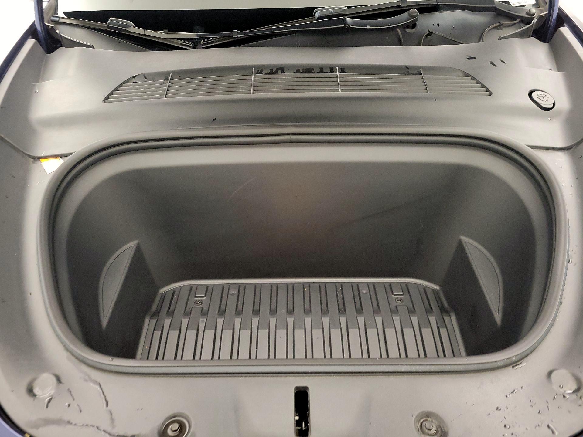 Thumbnail: 2023 Tesla Model Y - 20